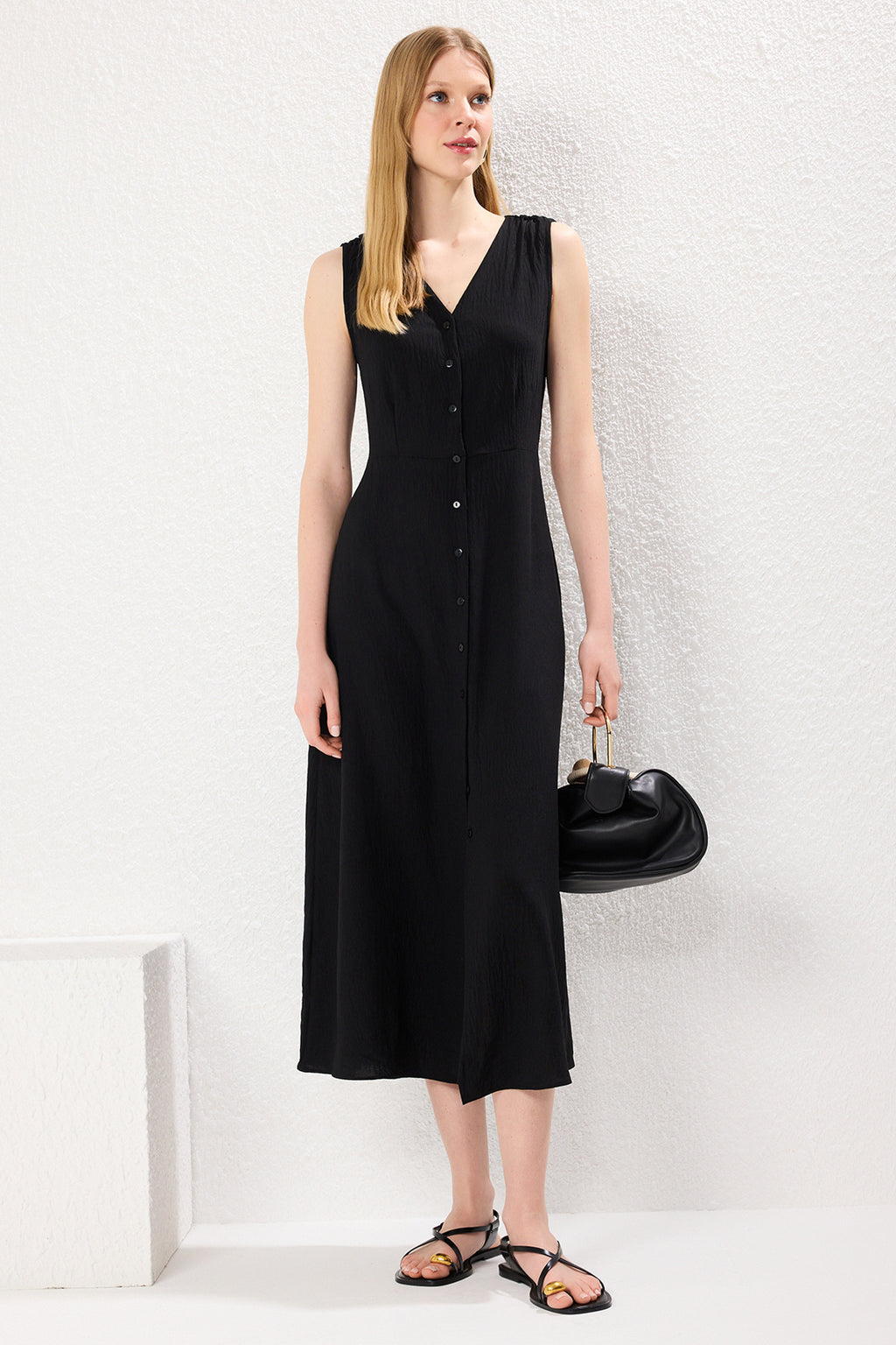 Button Detail Sleeveless V Neck Midi Shirt Dress