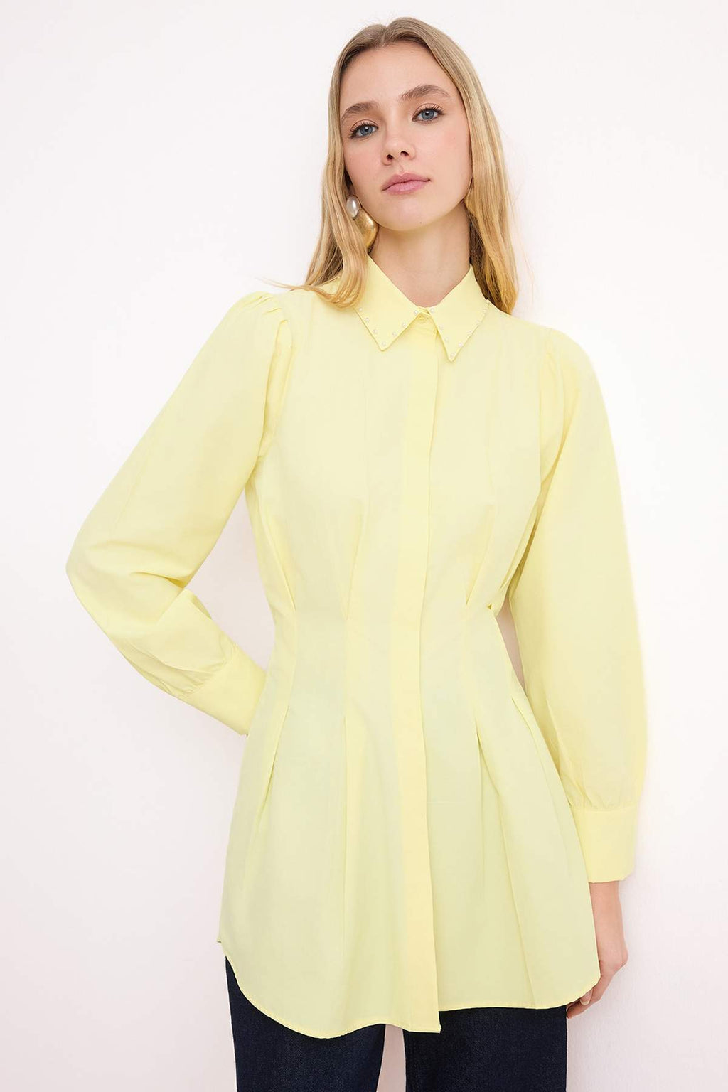 Pearl Detail Fitted Long Sleeve Shirt
