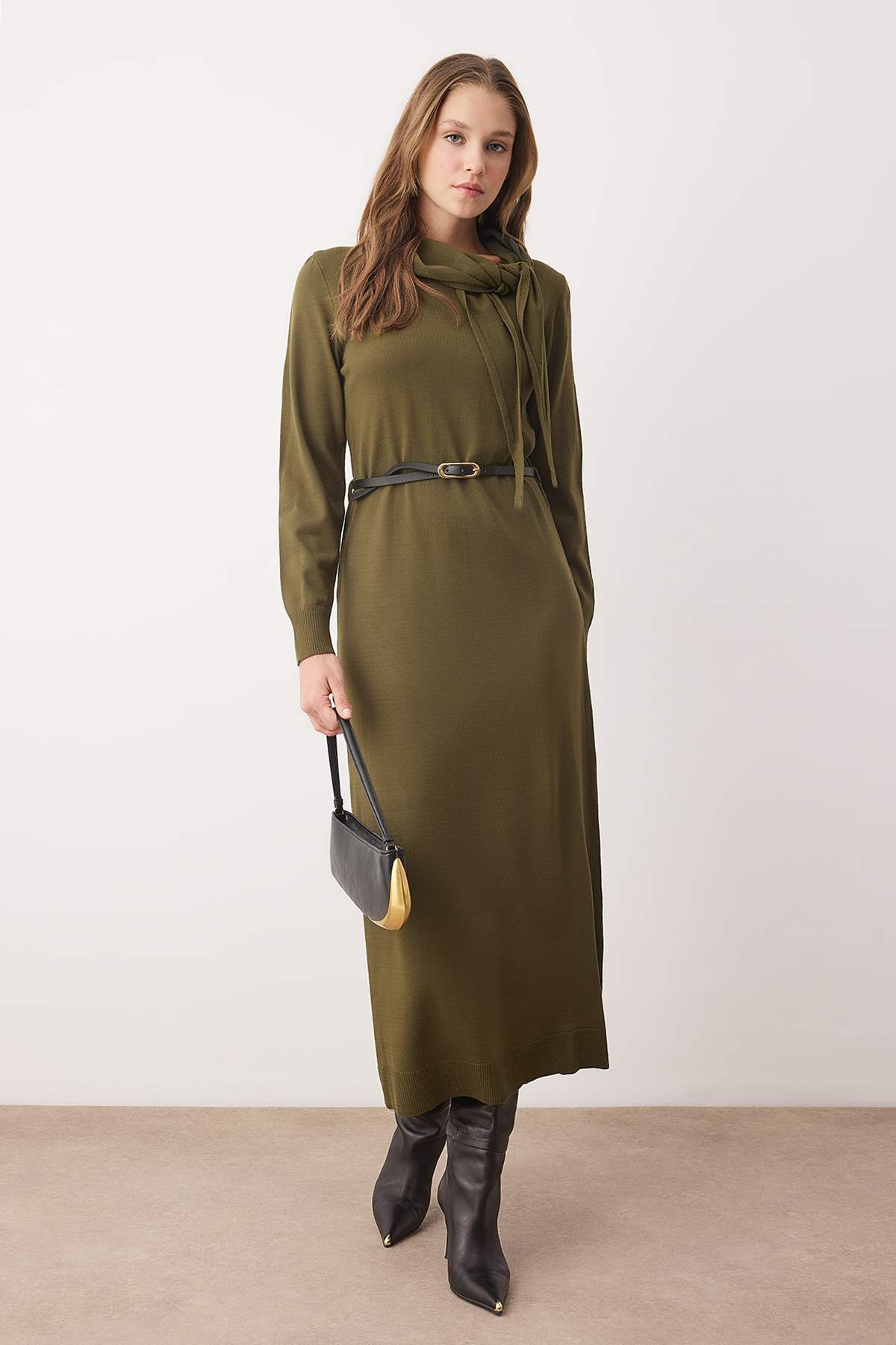 Shawl Collar Detail Long Sleeve Midi Knit Dress