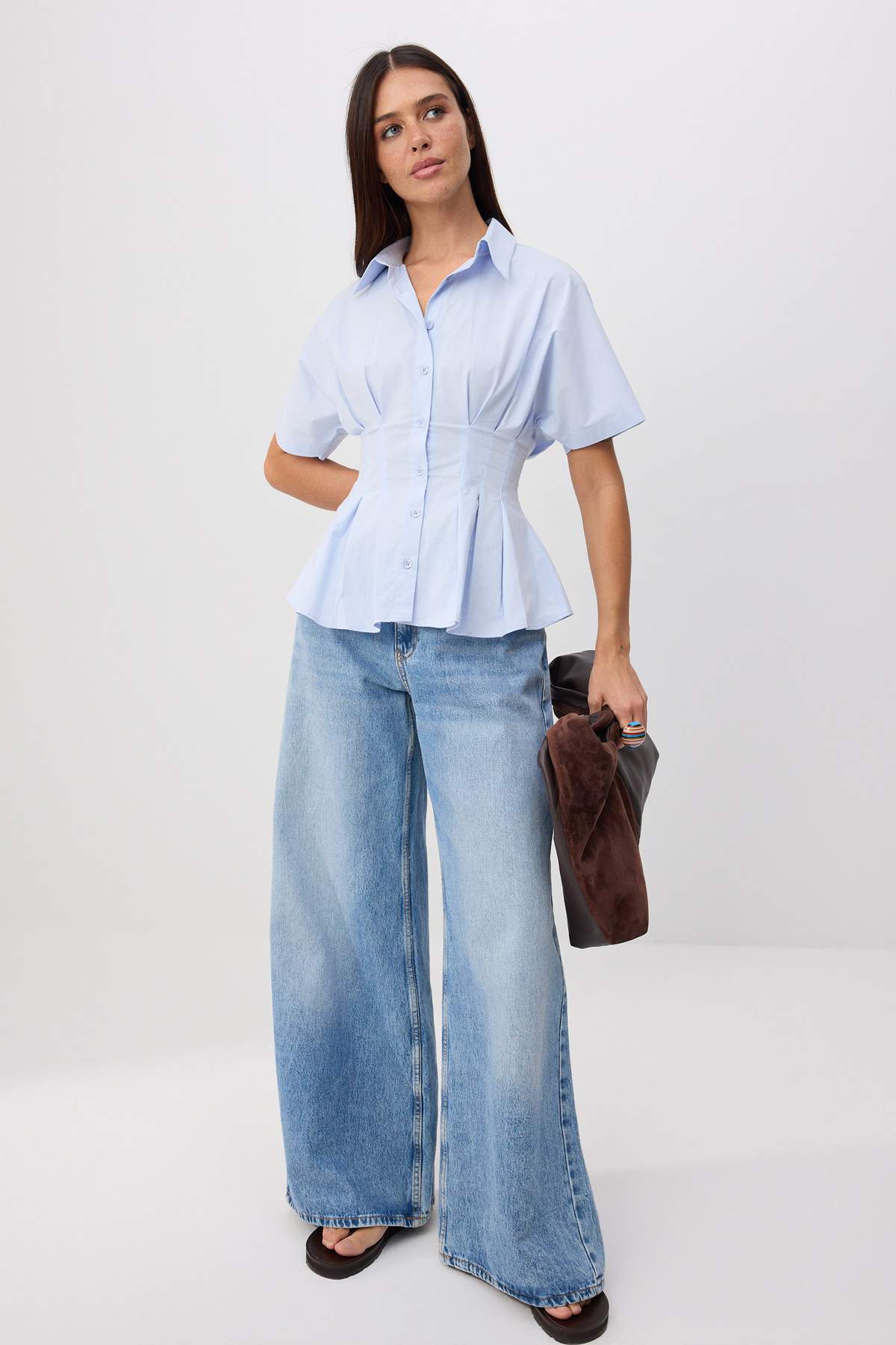 Pleated Detail Fitted Short Sleeve Shirt