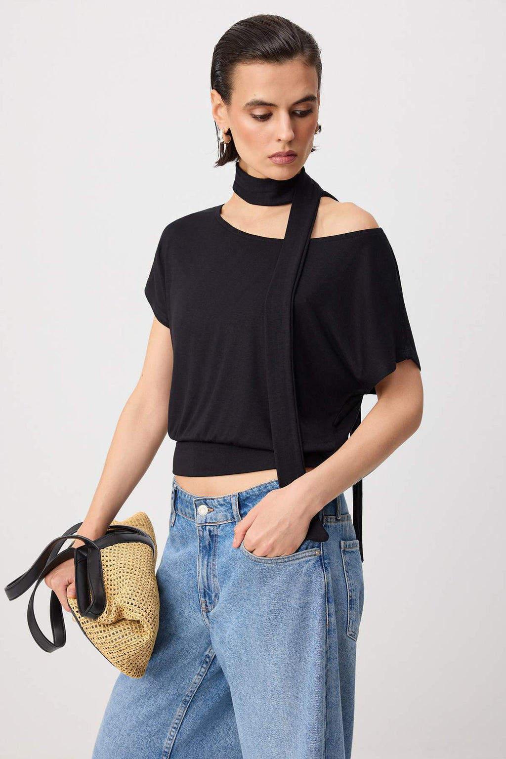 Boat Neck Batwing Sleeve Belted Knit Blouse