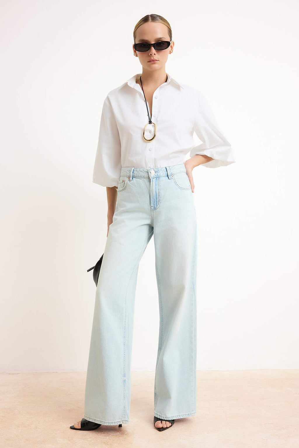 Collared Long Sleeve Relaxed Fit Shirt