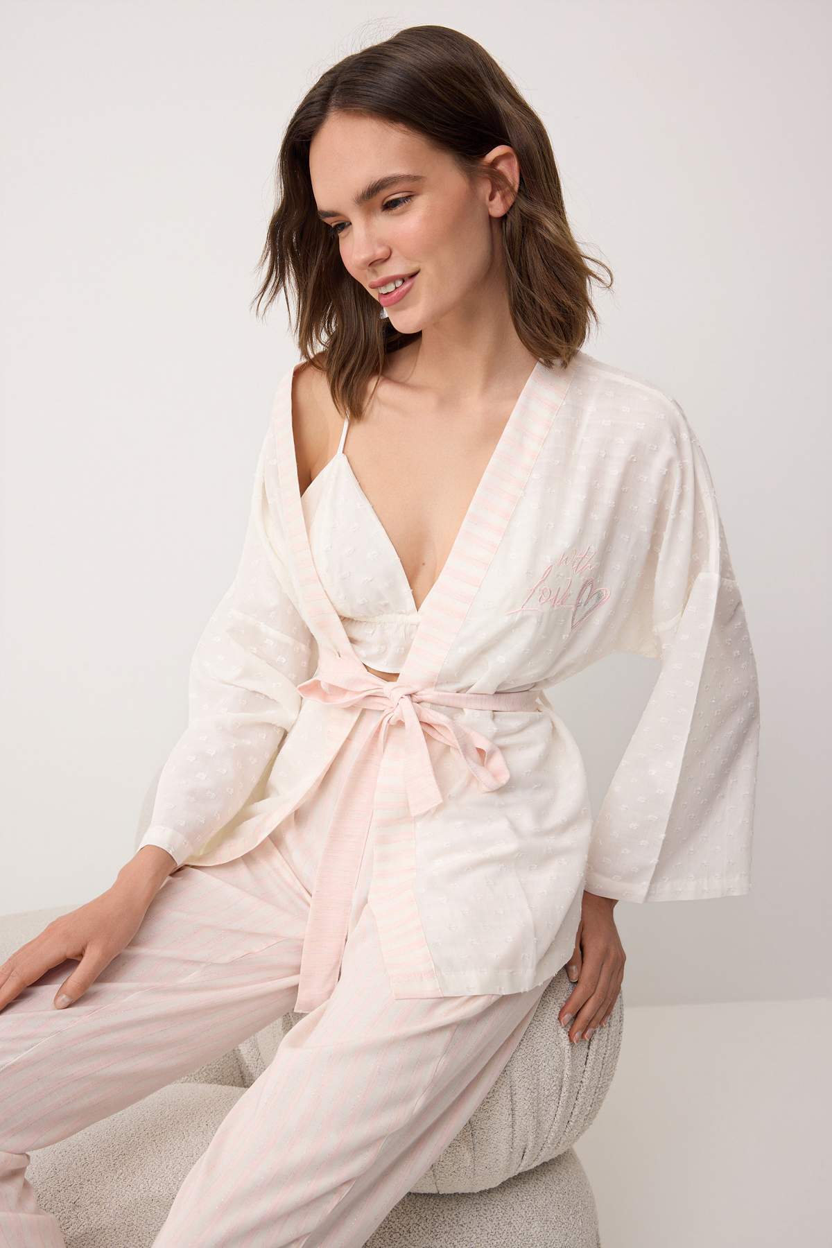 V Neck Camisole with Trousers and Robe 3 Piece Pyjama Set