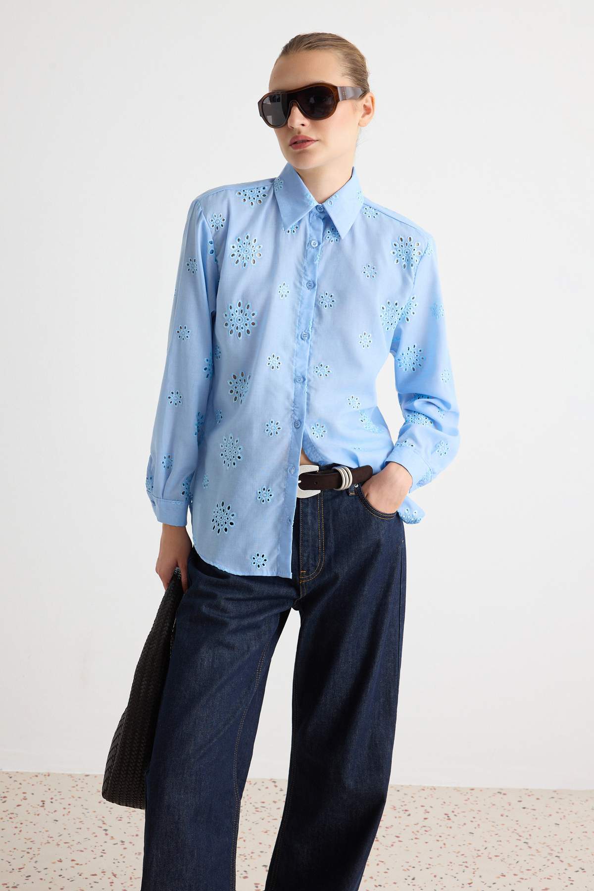Oversize Wide Fit Embroidered Long Sleeve Shirt