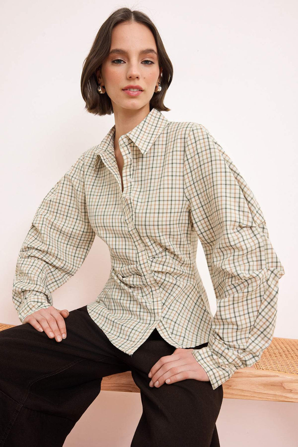 Balloon Sleeve Fitted Asymmetric Shirt