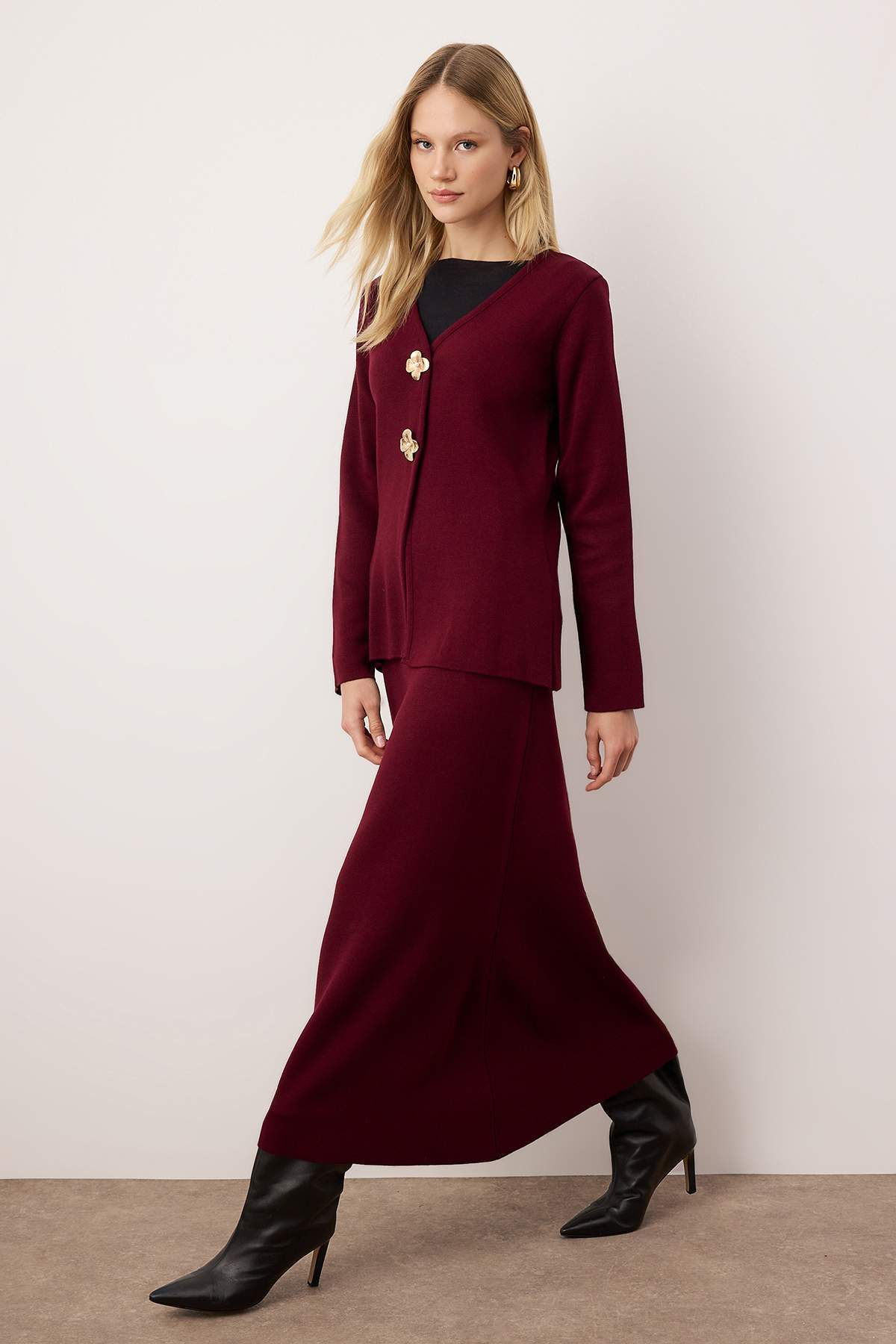 2-Piece Gold Button Detail V Neck Knitted Cardigan and Skirt Co-ord