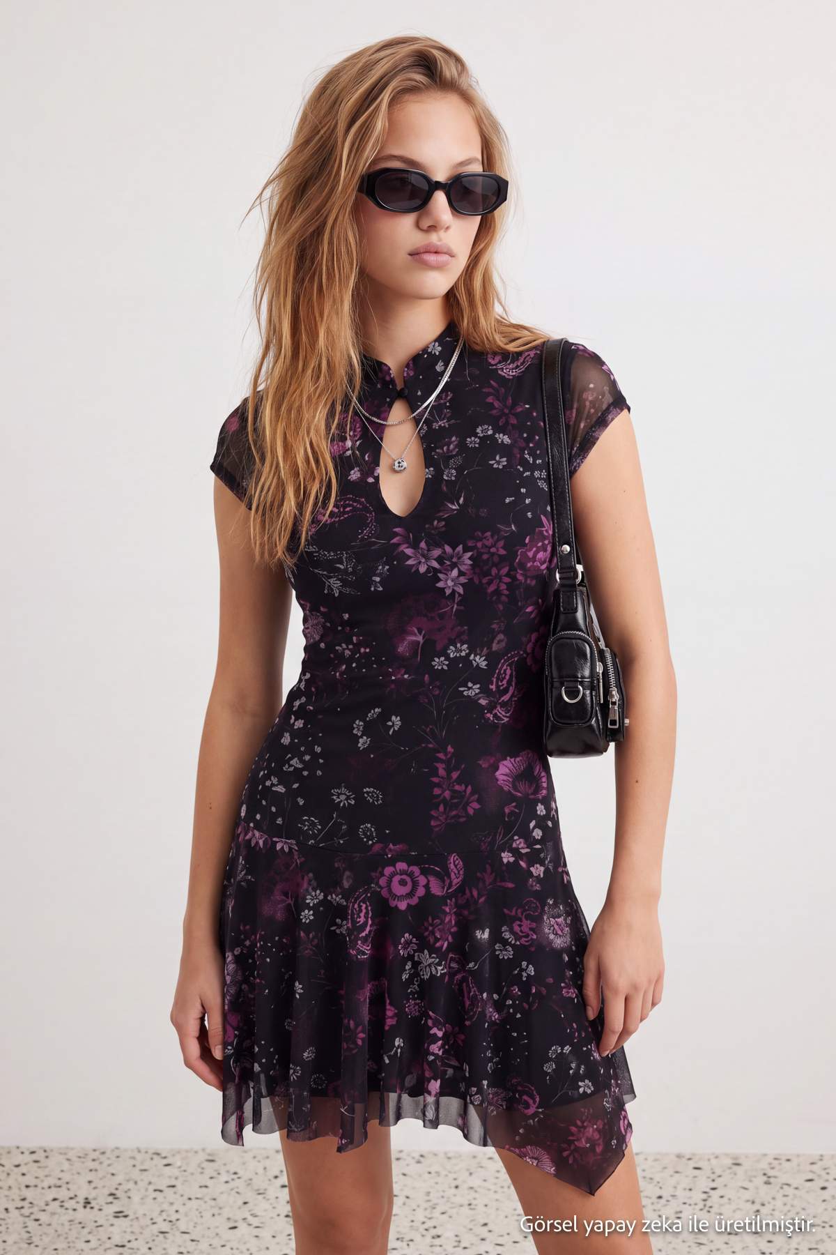 Keyhole Neck Short Sleeve Skater Mini Dress