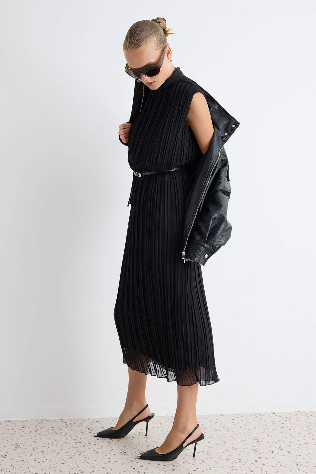 High Neck Sleeveless Belted Pleated Midi Dress