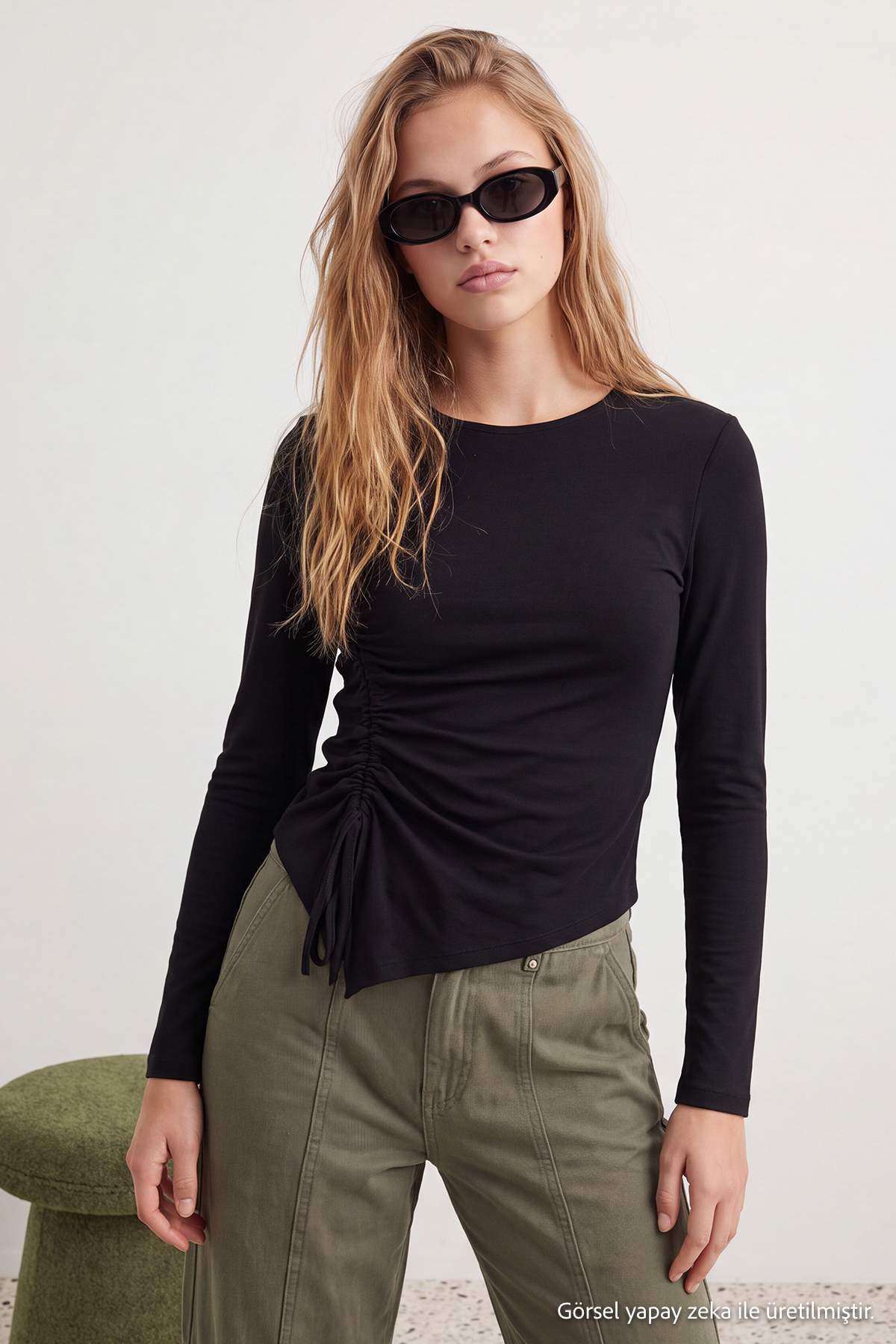 Crew Neck Gathered Crop Fitted Blouse