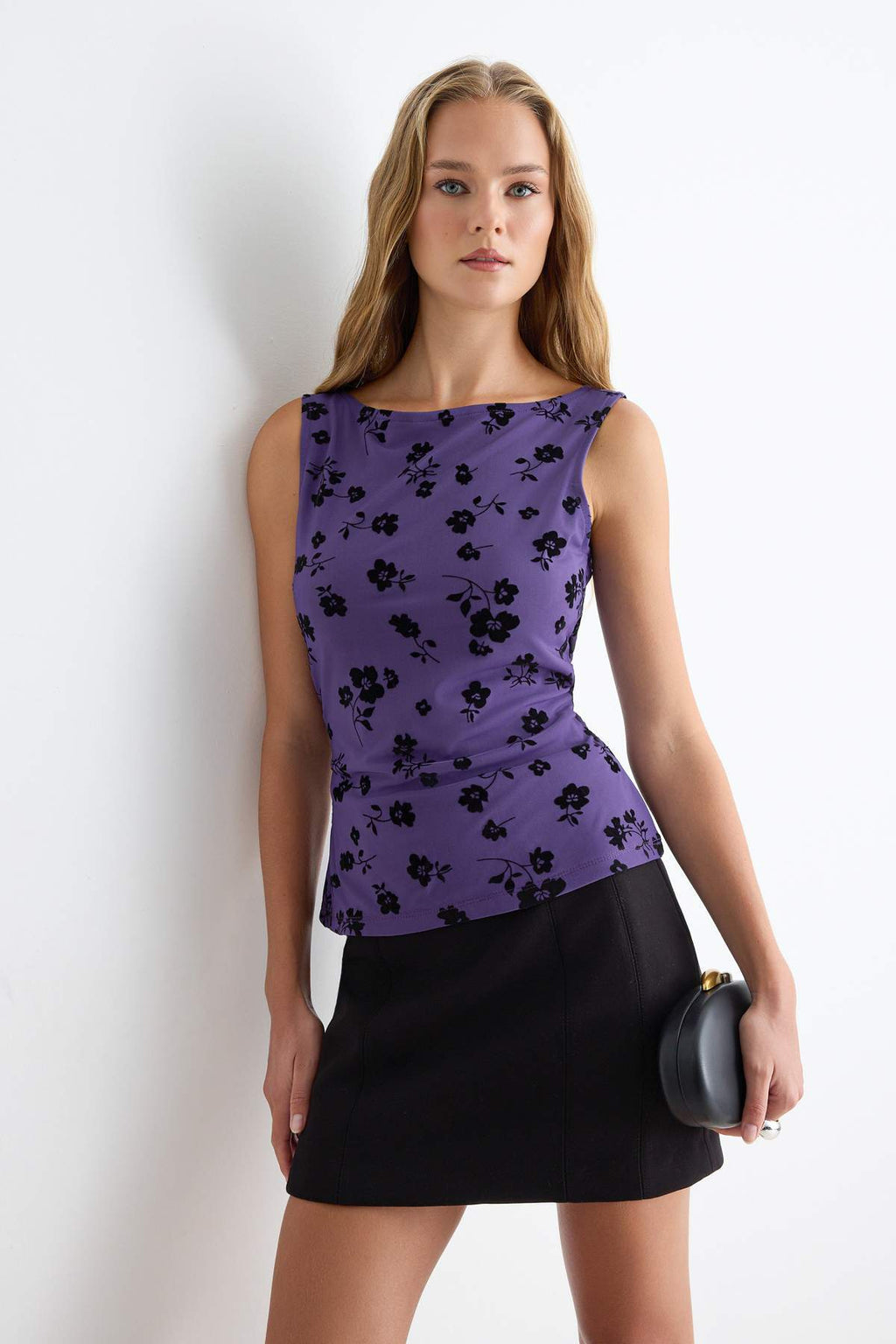 Fitted Crew Neck Sleeveless Regular Tulle Blouse