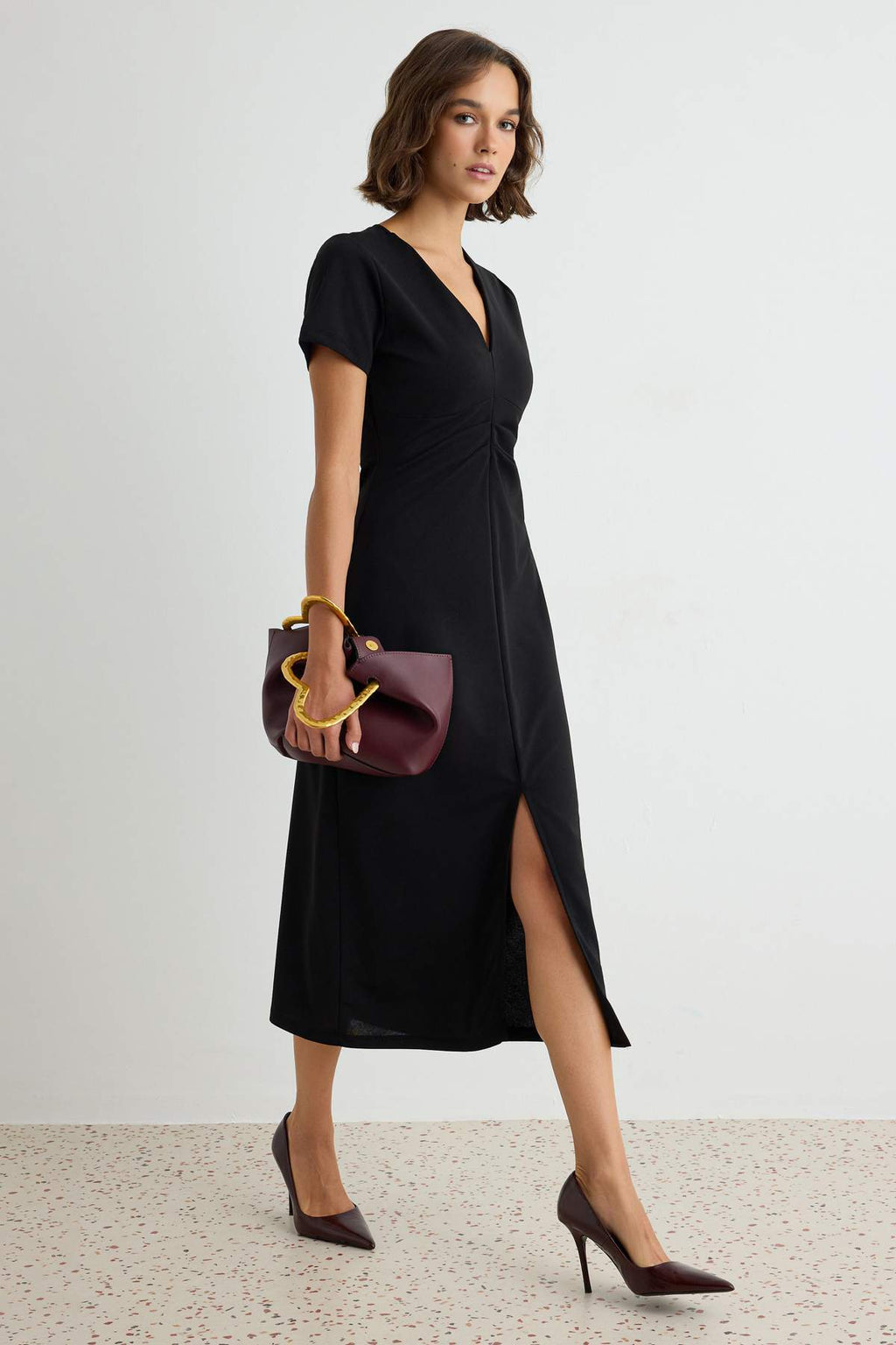 Bodycon V Neck Short Sleeve Midi Dress
