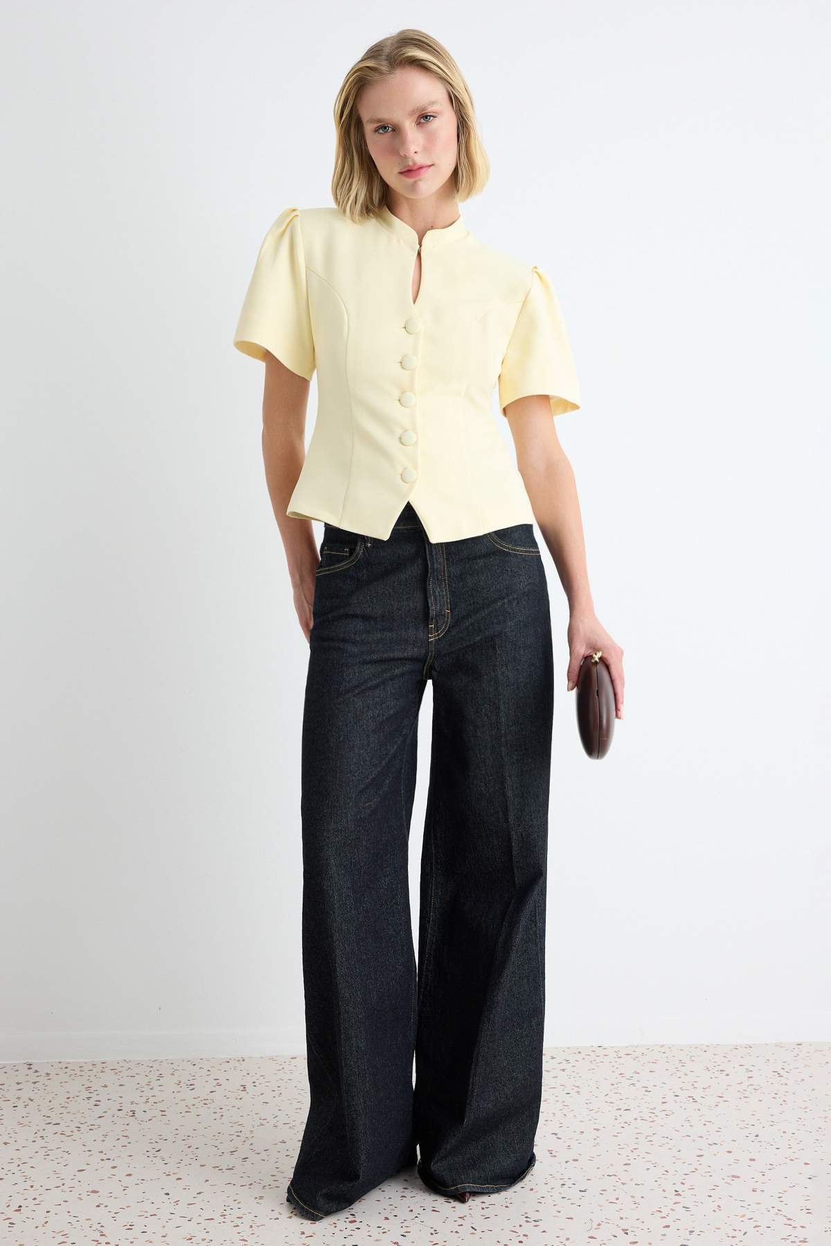 Fitted Short Sleeve Blazer Jacket