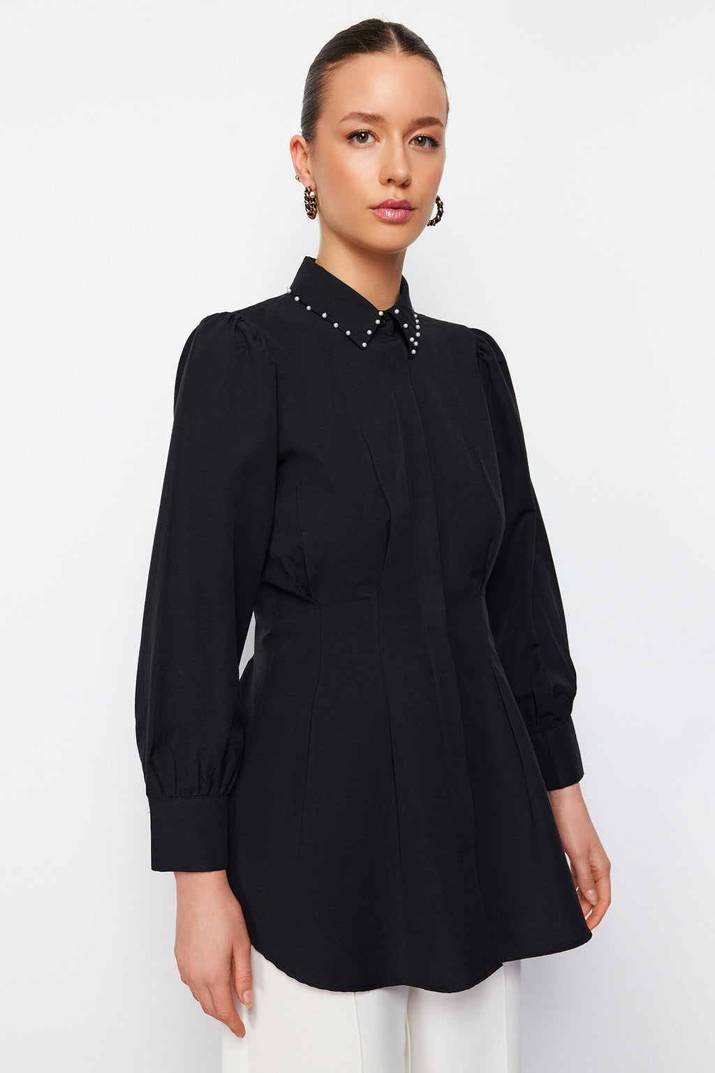 Pearl Detail Fitted Long Sleeve Shirt