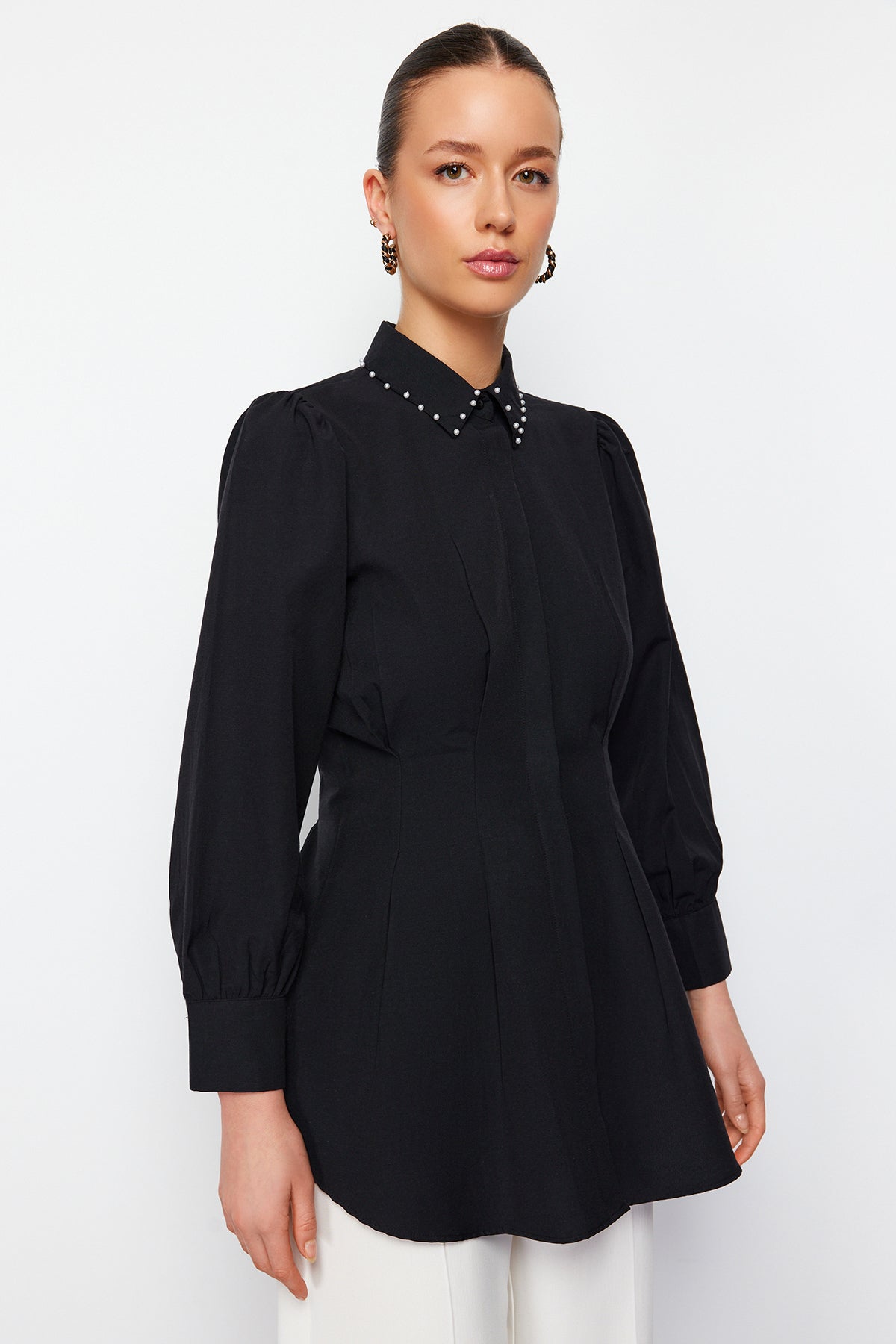 Pearl Detail Fitted Long Sleeve Shirt