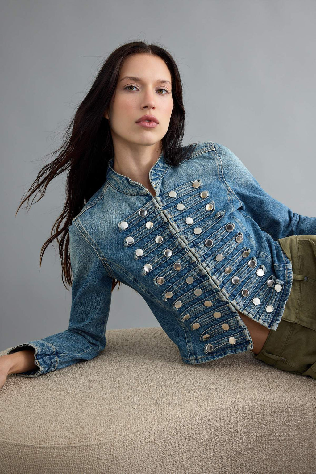 Fitted Long Sleeve Button Front Denim Jacket