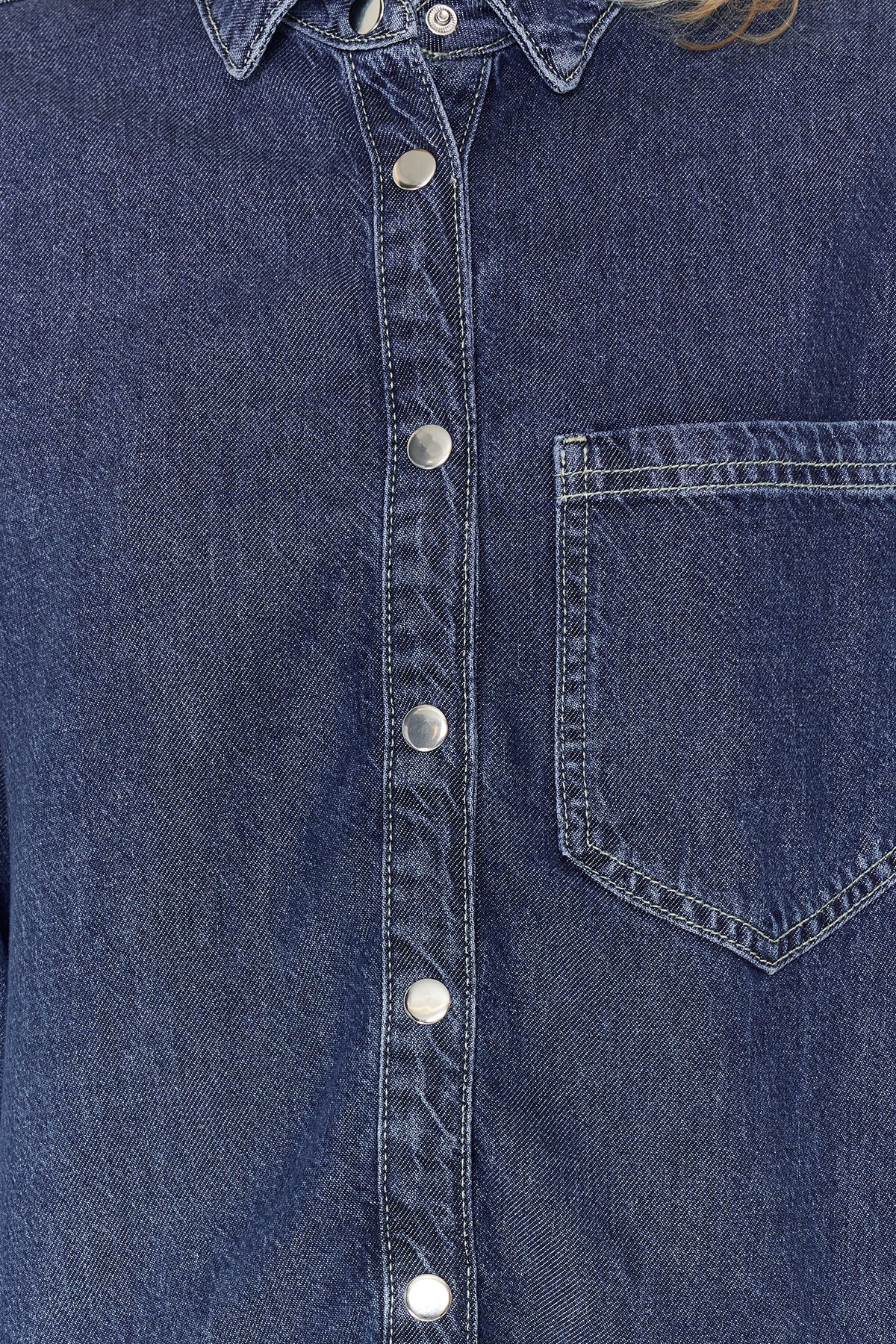 Oversize Long Sleeve Collared Denim Shirt