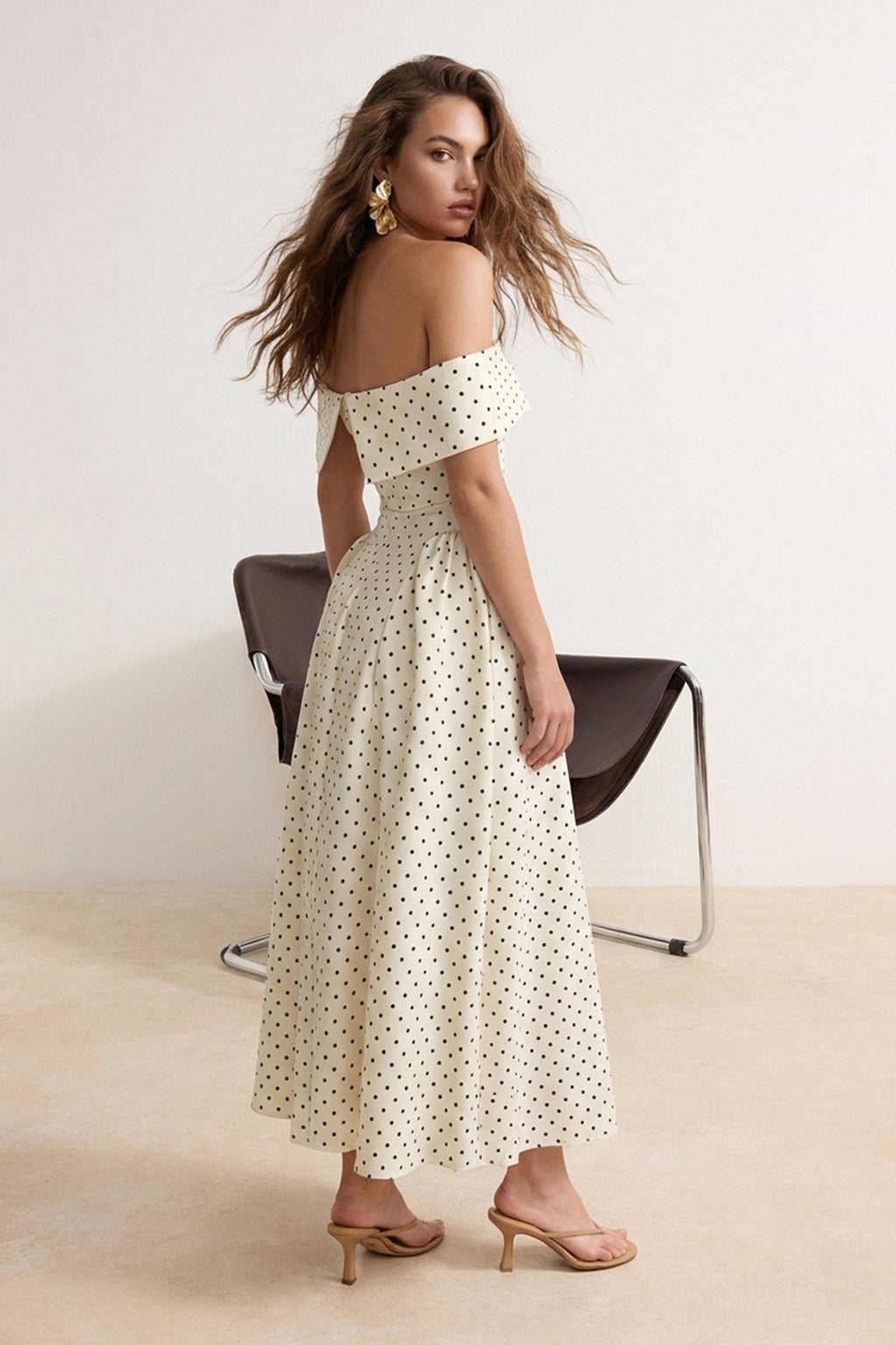 Carmen Neck Sleeveless A-Line Maxi Dress