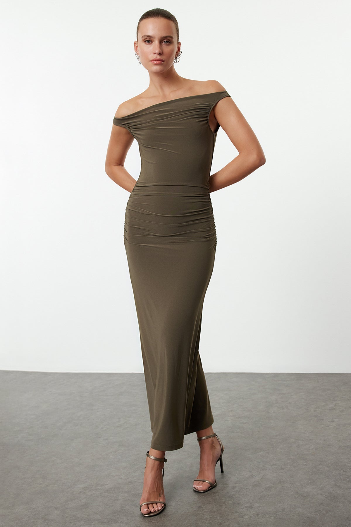 Bodycon Carmen Neck Sleeveless Maxi Dress