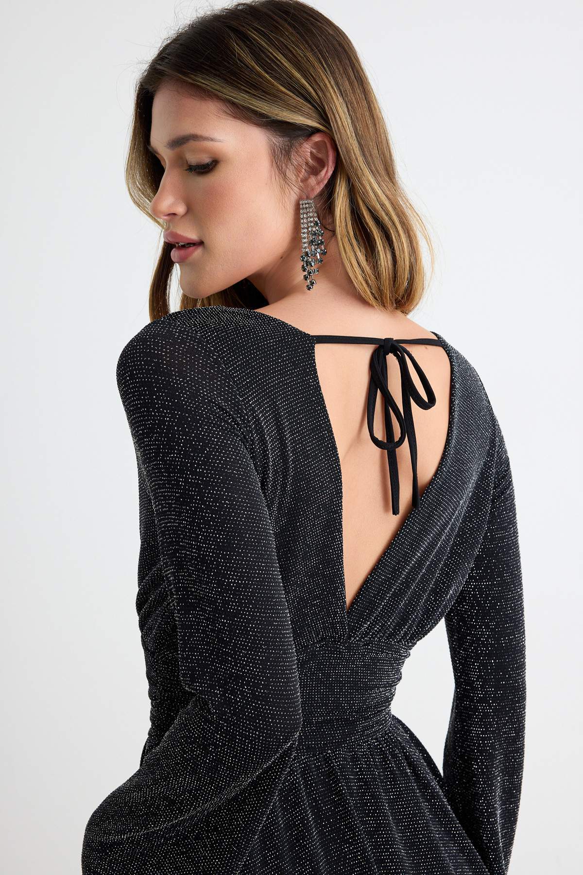 V Neck Long Sleeve Skater Mini Dress