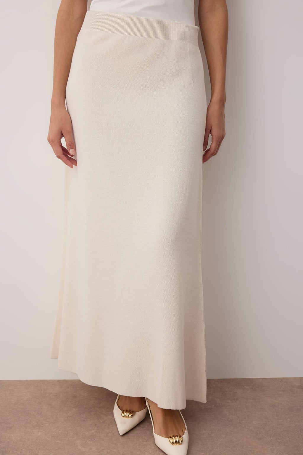 2-Piece Gold Button Detail V Neck Knitted Cardigan and Skirt Co-ord