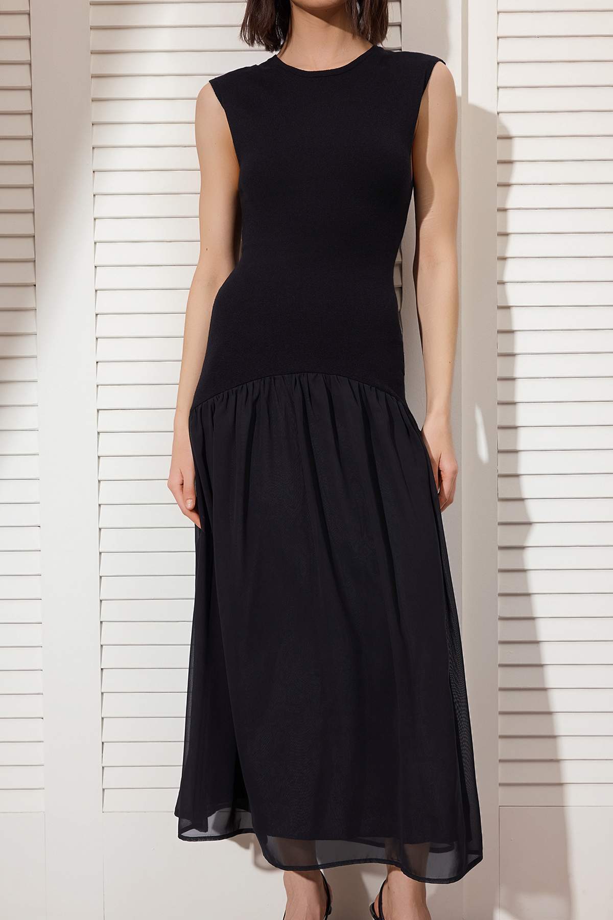 Premium Knit Midi Dress with Woven Skirt Detail