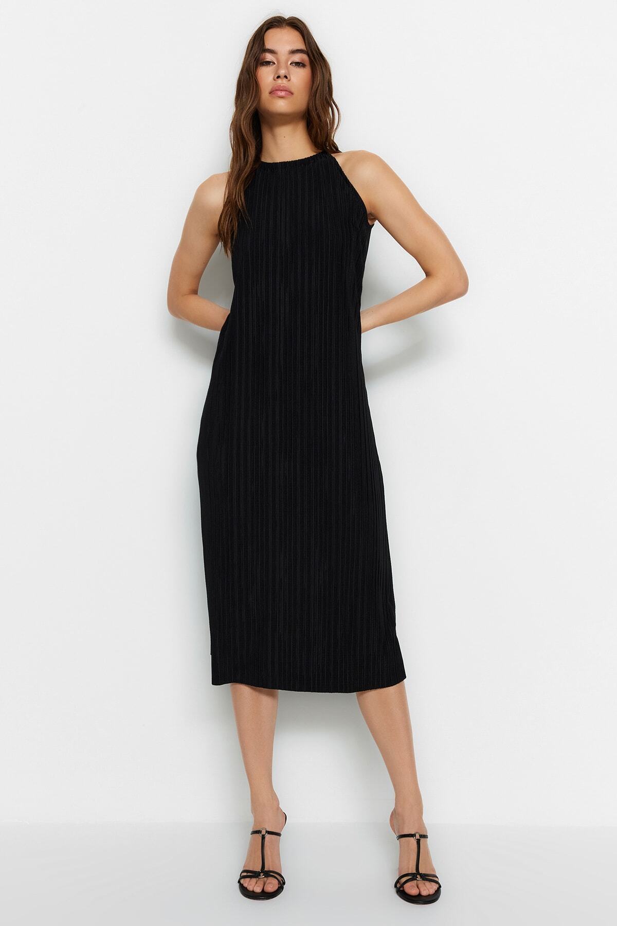 Halter Neck Sleeveless Midi Shift Dress