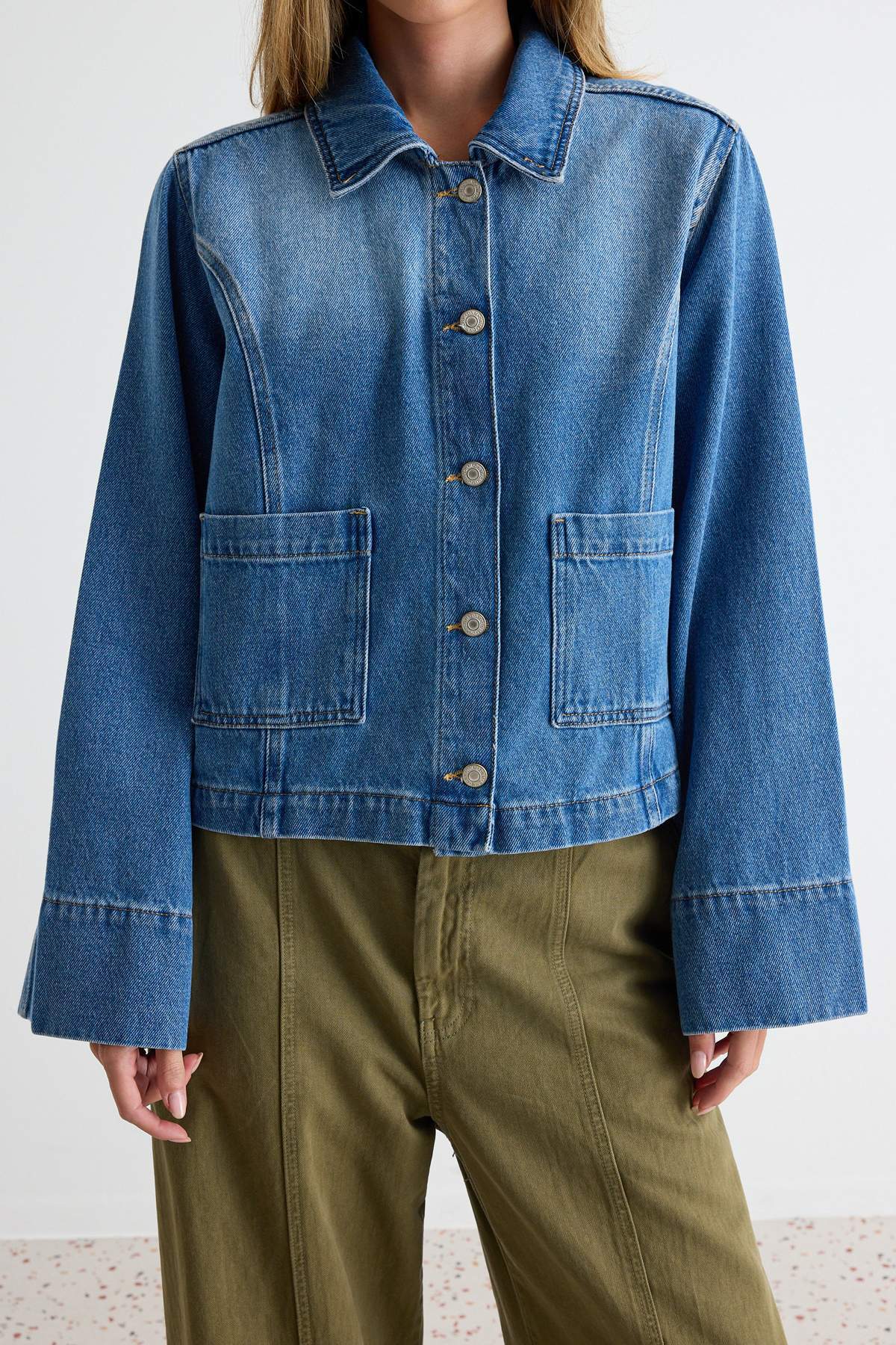 Shirt Collar Wide Sleeve Regular Denim Jacket