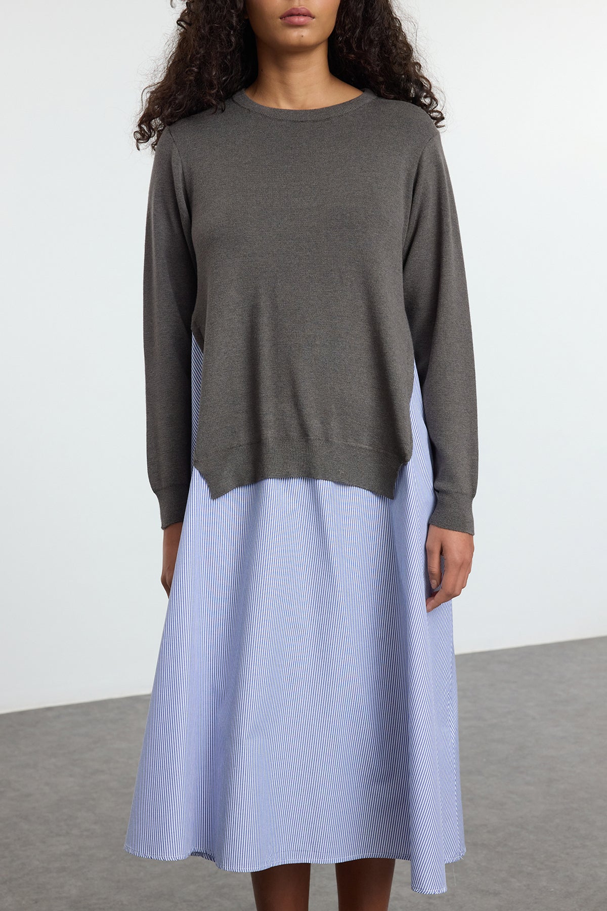 Knit Trim Shift Midi Dress