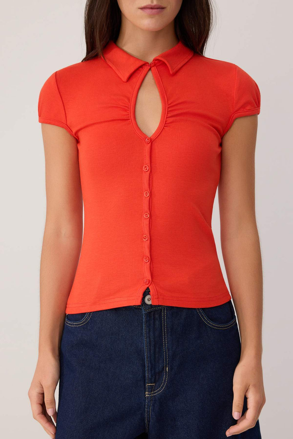 Keyhole Neck Short Sleeve Fitted Knit Blouse