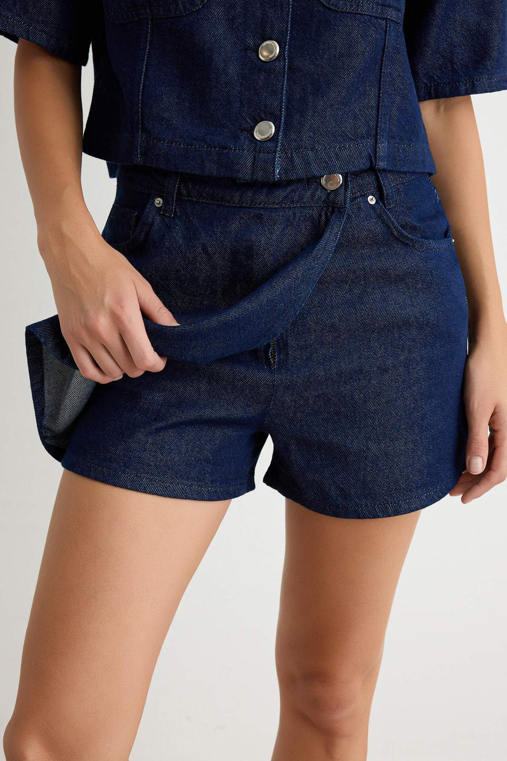 2-Piece Shirt Collar Short Sleeve Relaxed Fit Shirt and Shorts Co-ord