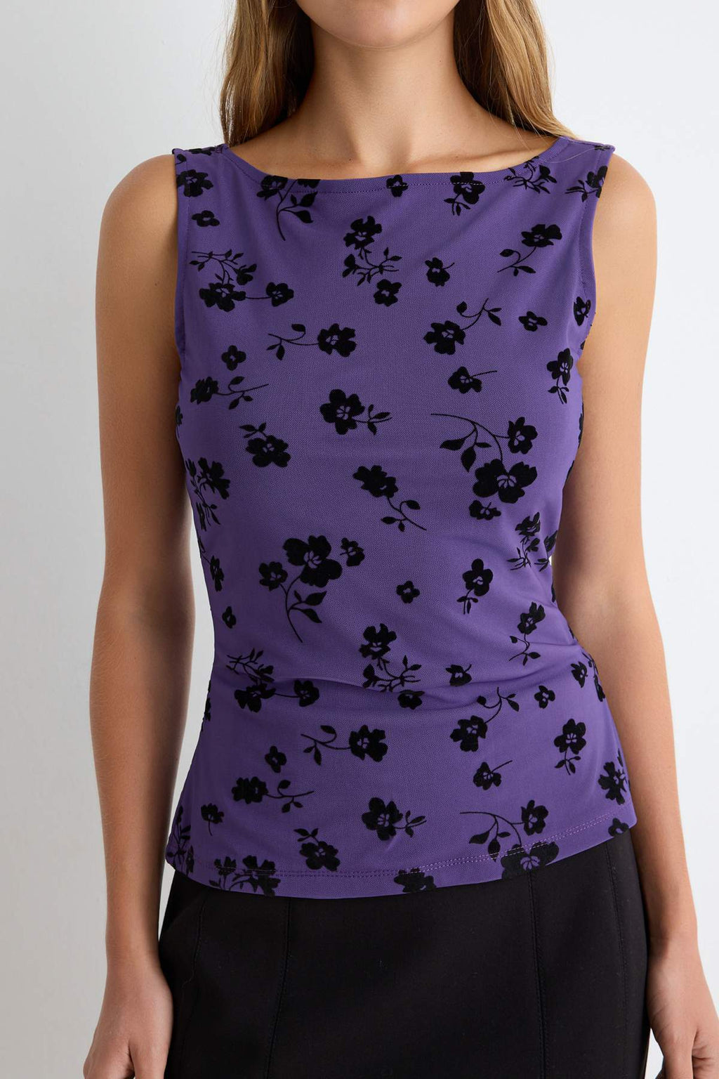 Fitted Crew Neck Sleeveless Regular Tulle Blouse