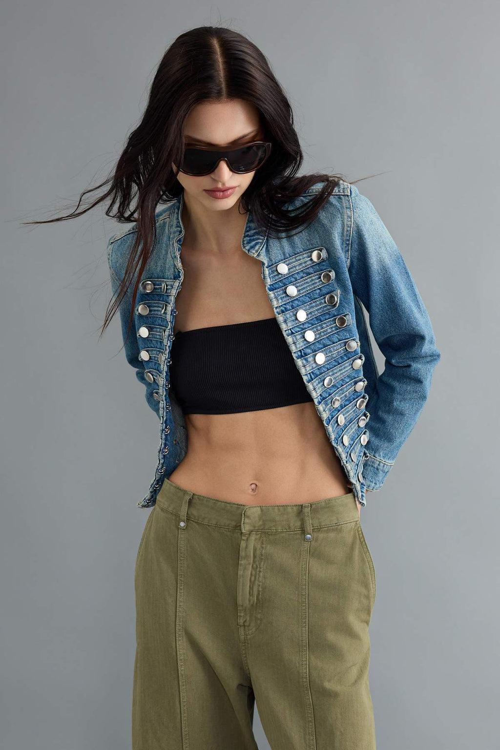 Fitted Long Sleeve Button Front Denim Jacket