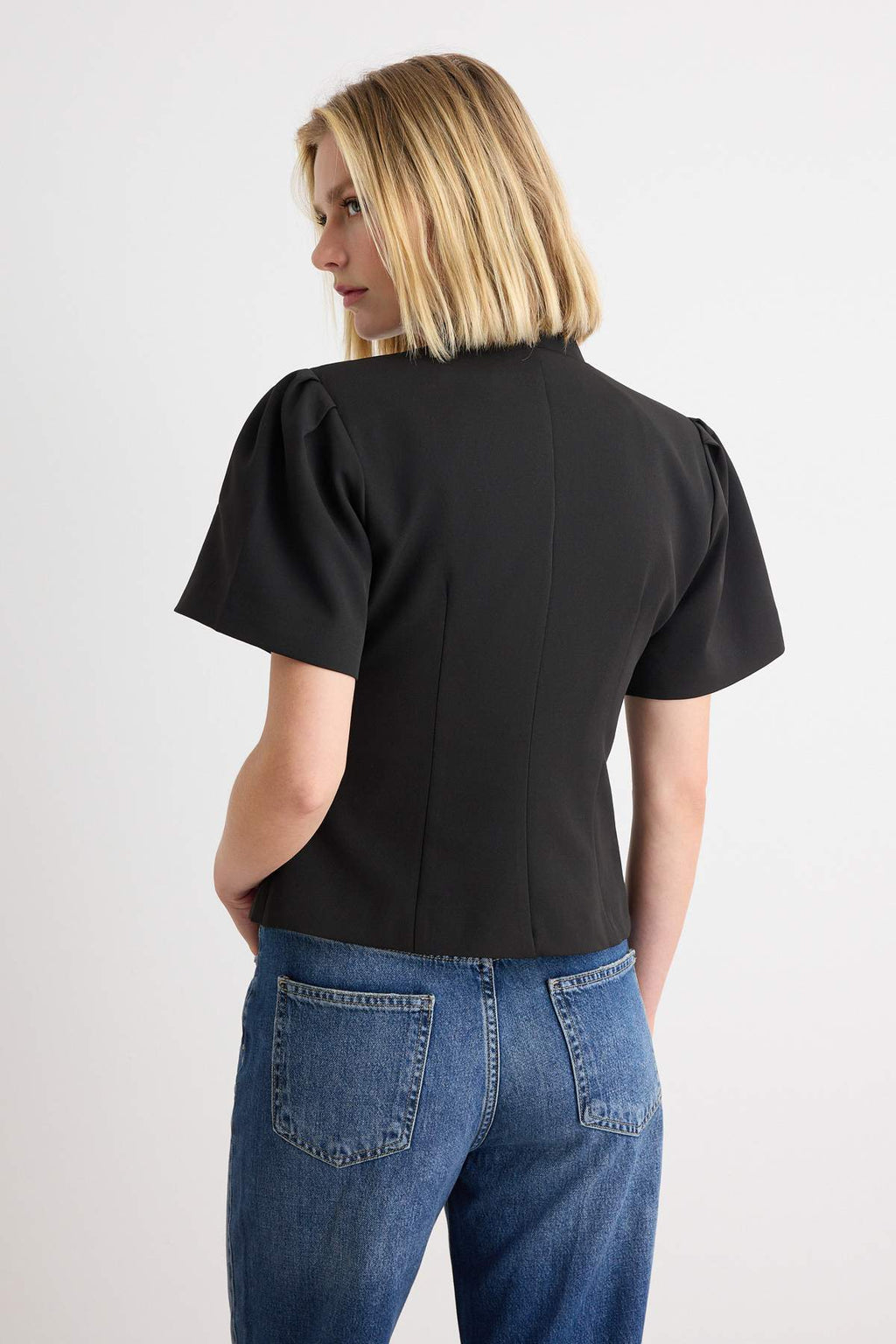 Fitted Short Sleeve Blazer Jacket