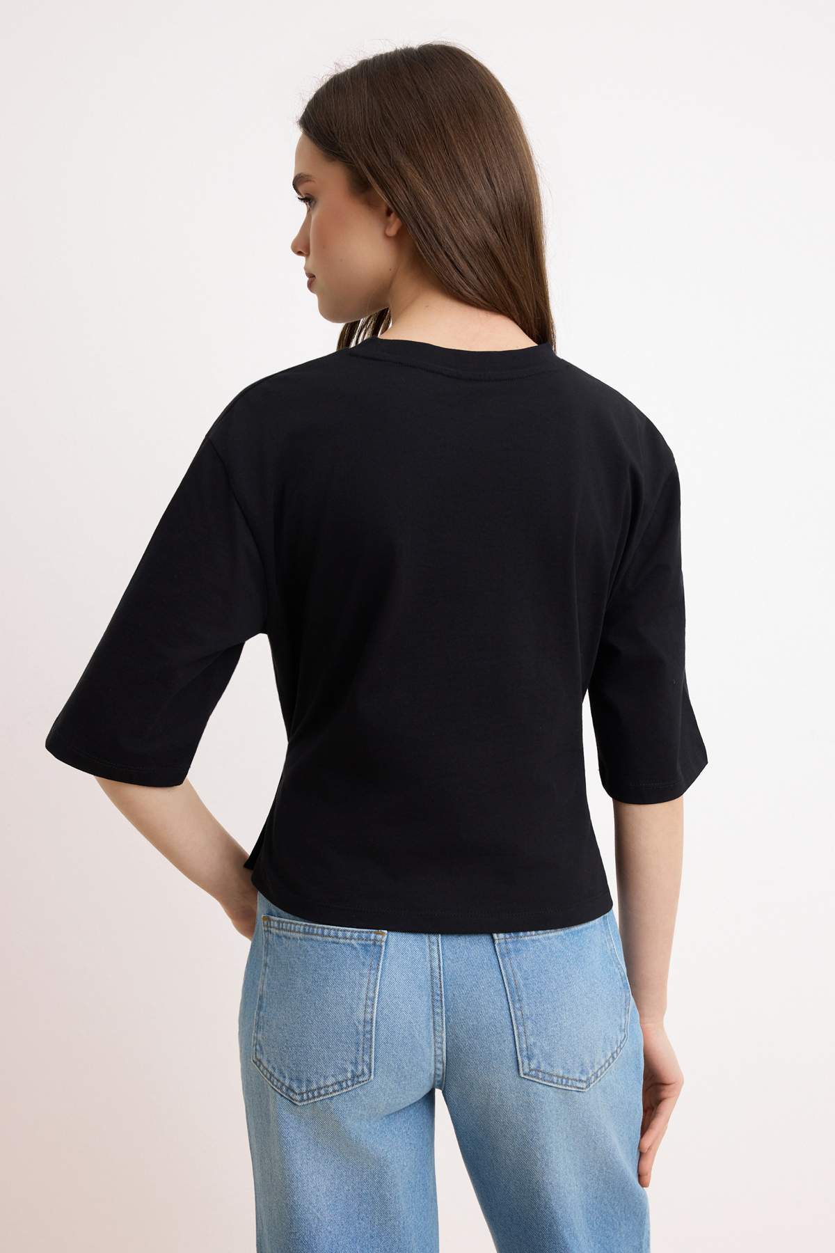 Regular Fit Dropped Shoulder Crew Neck Short Sleeve T-Shirt