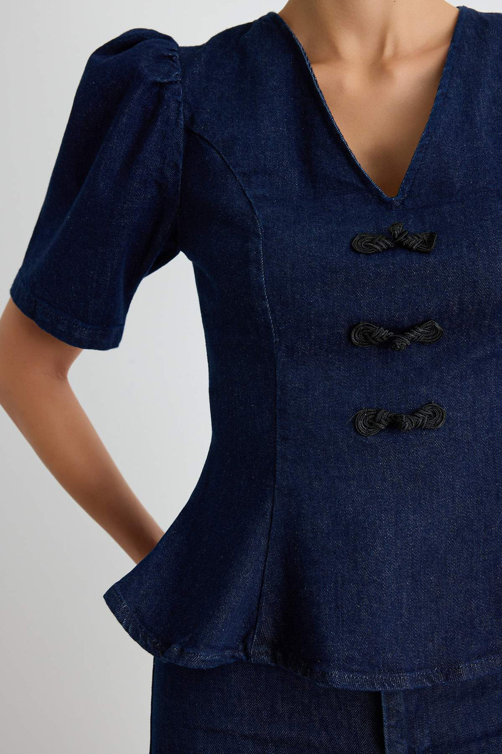 V Neck Balloon Sleeve Peplum Denim Blouse