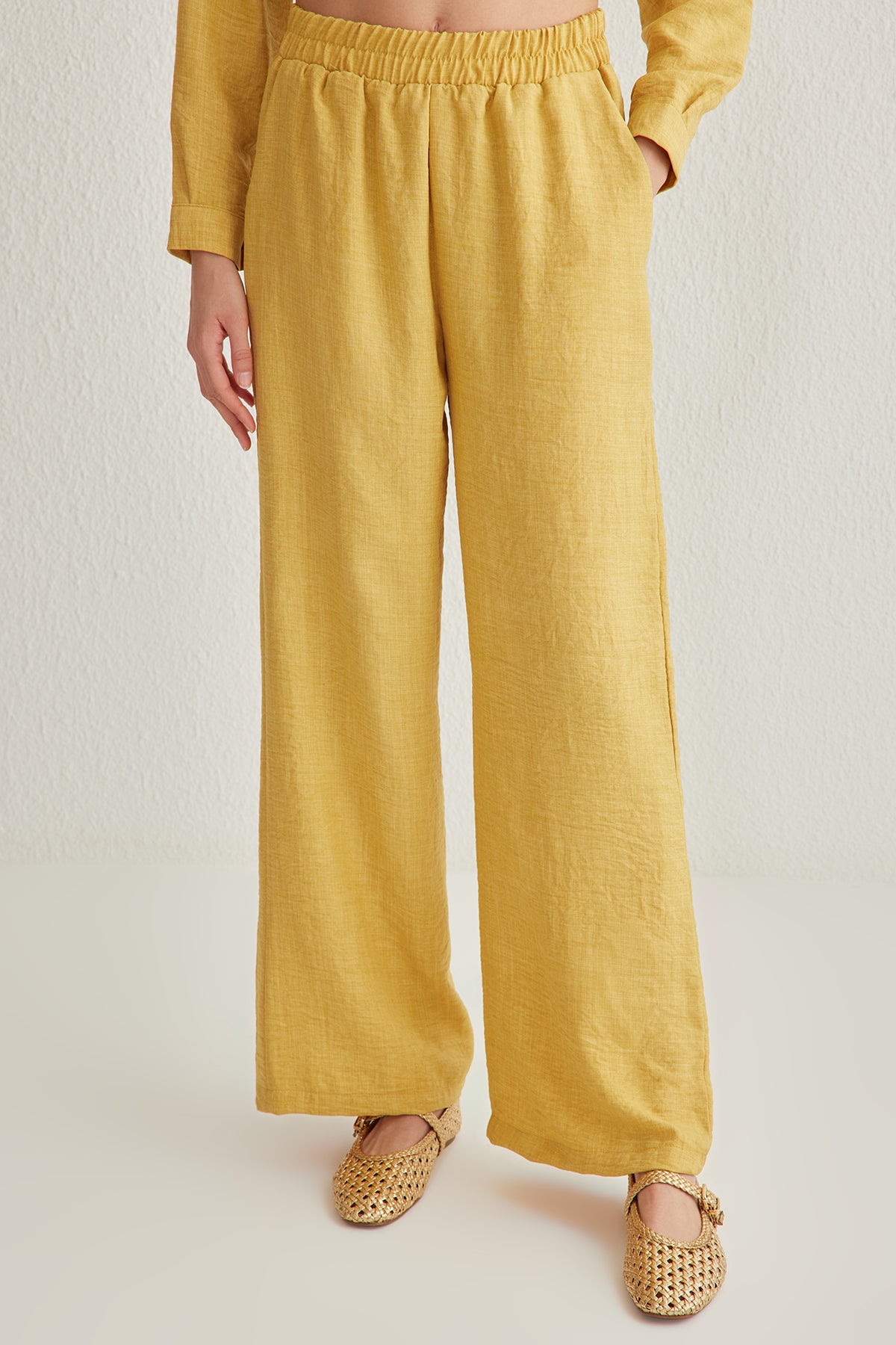 2-Piece Shirt Collar Short Sleeve Wide Leg Trouser Co-ord Set