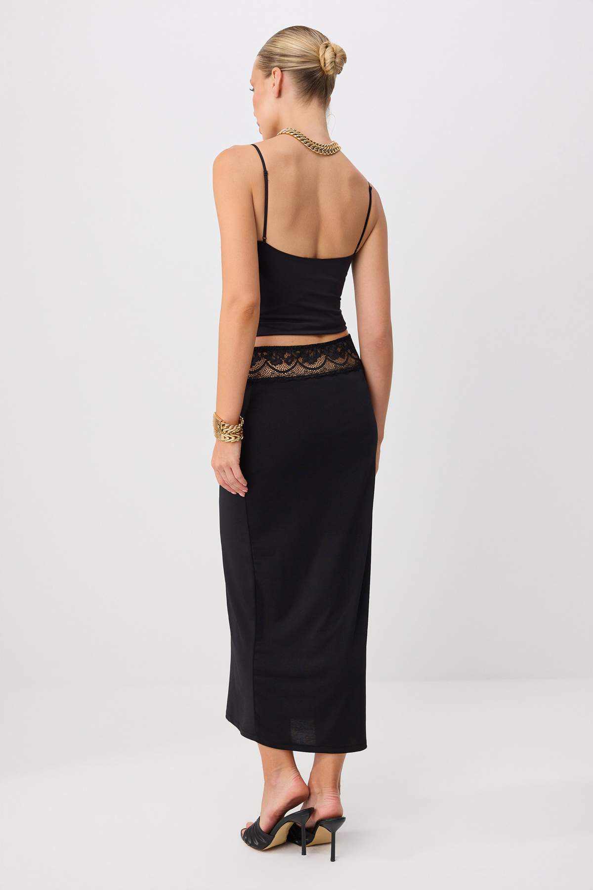 Midi Lace Detail Knit Skirt