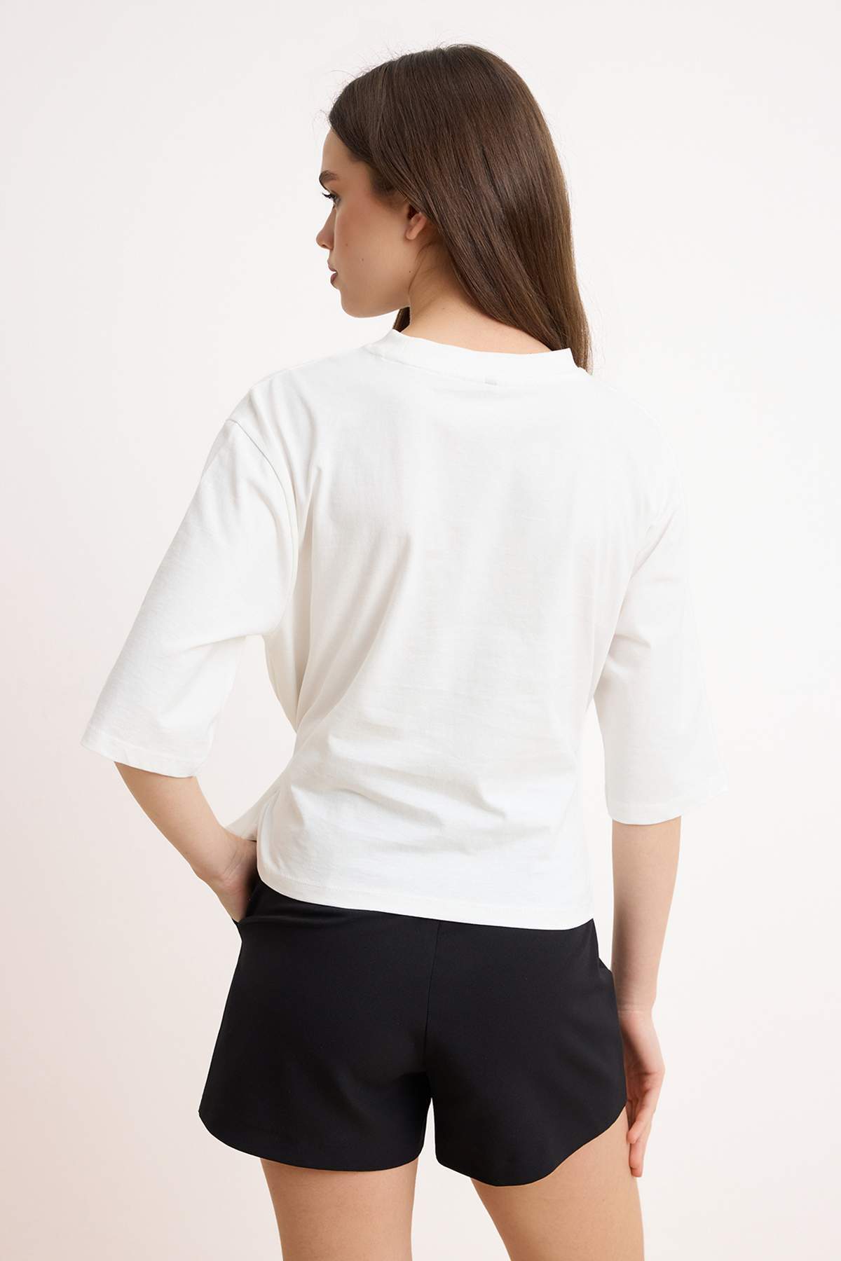 Regular Fit Dropped Shoulder Crew Neck Short Sleeve T-Shirt