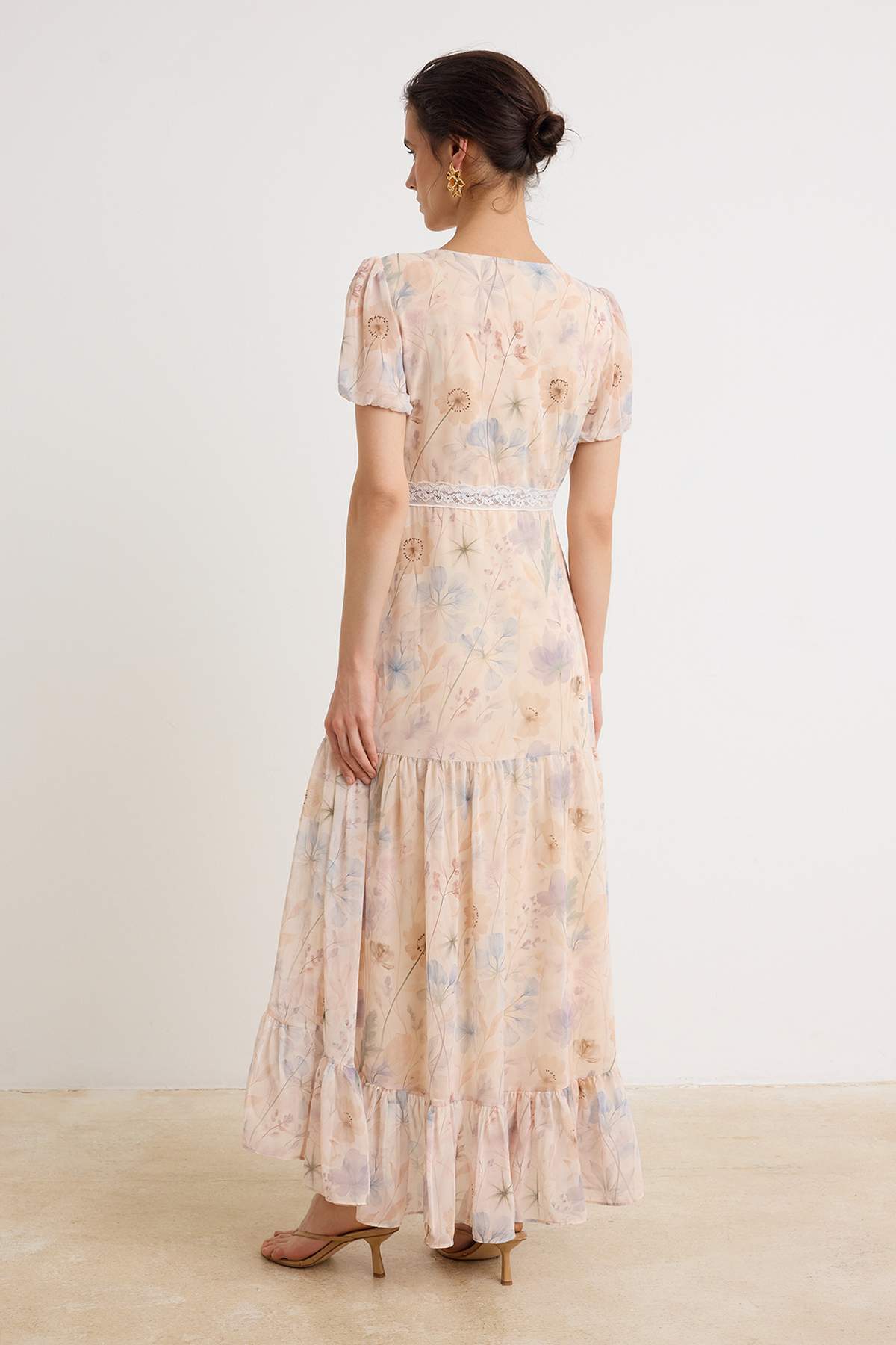V Neck Balloon Sleeve Skater Maxi Dress