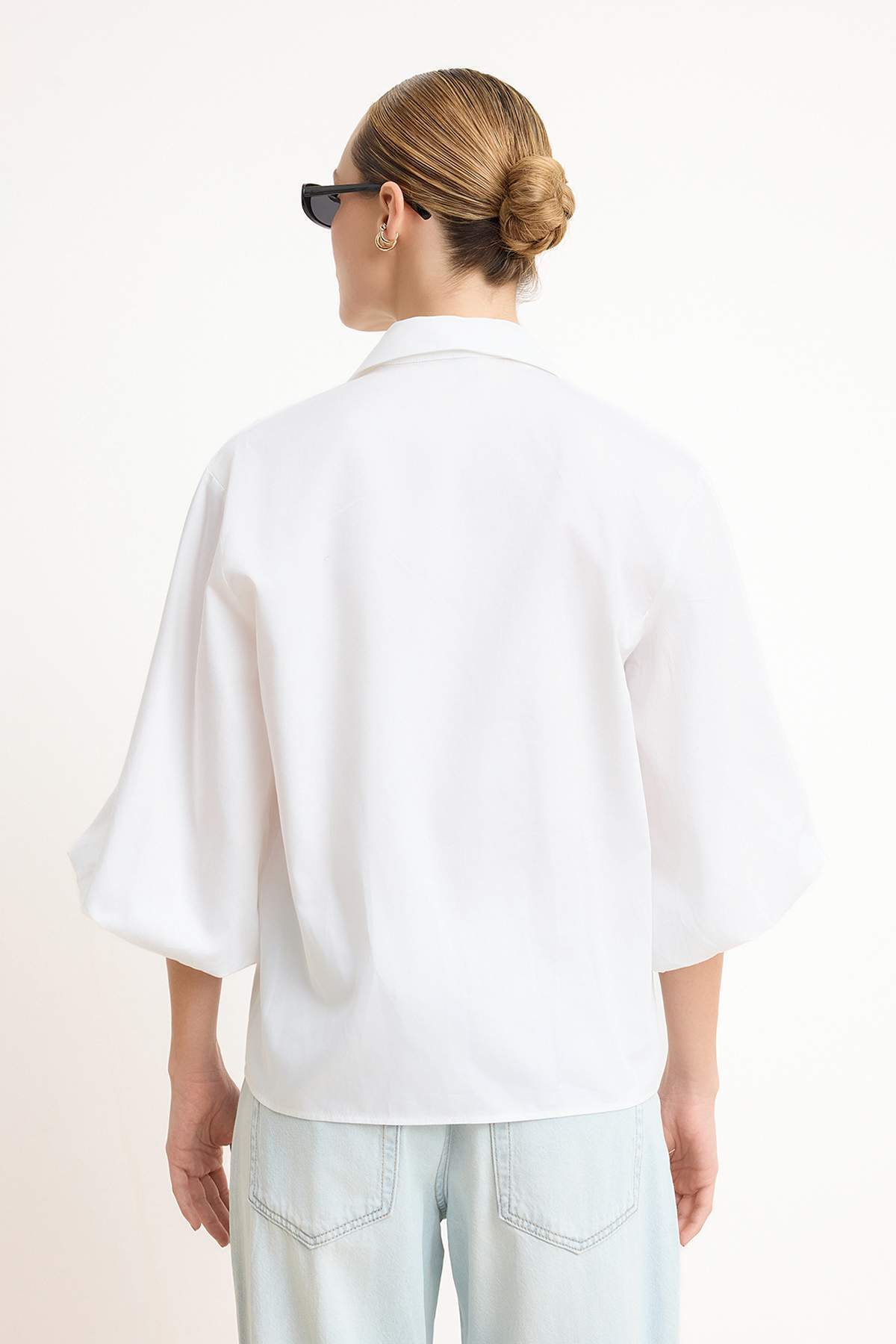 Collared Long Sleeve Relaxed Fit Shirt