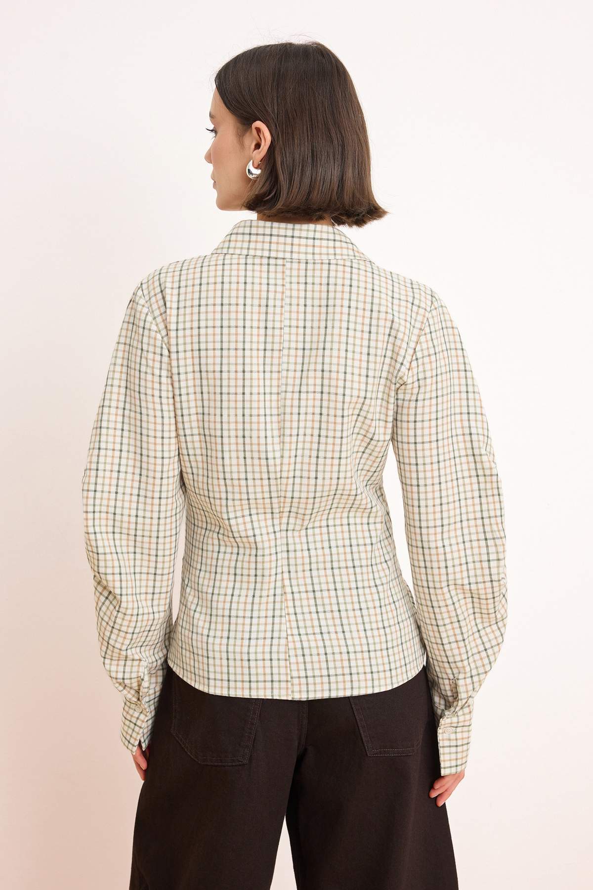 Balloon Sleeve Fitted Asymmetric Shirt