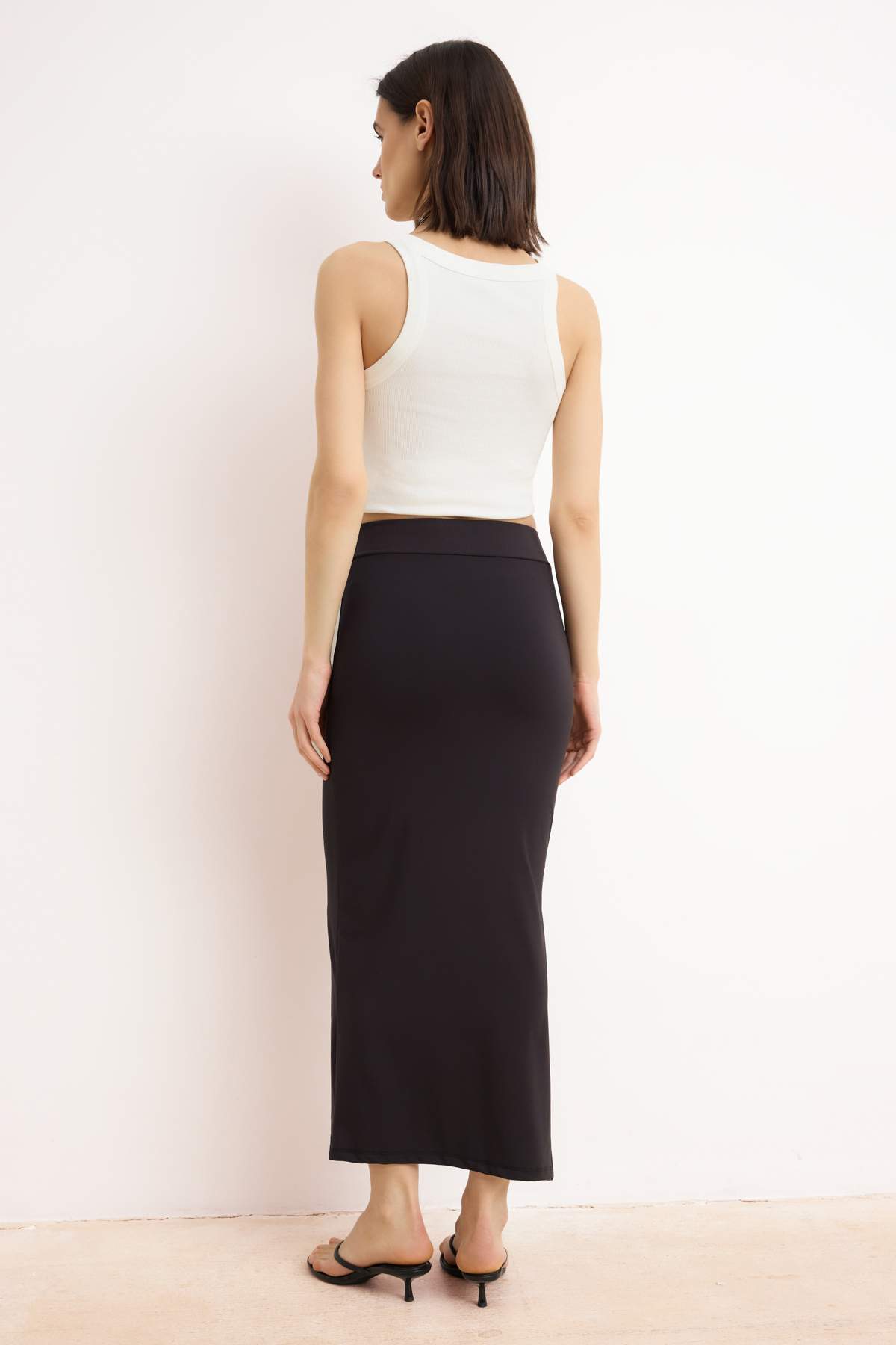 High Waist Slit Detail Bodycon Midi Skirt