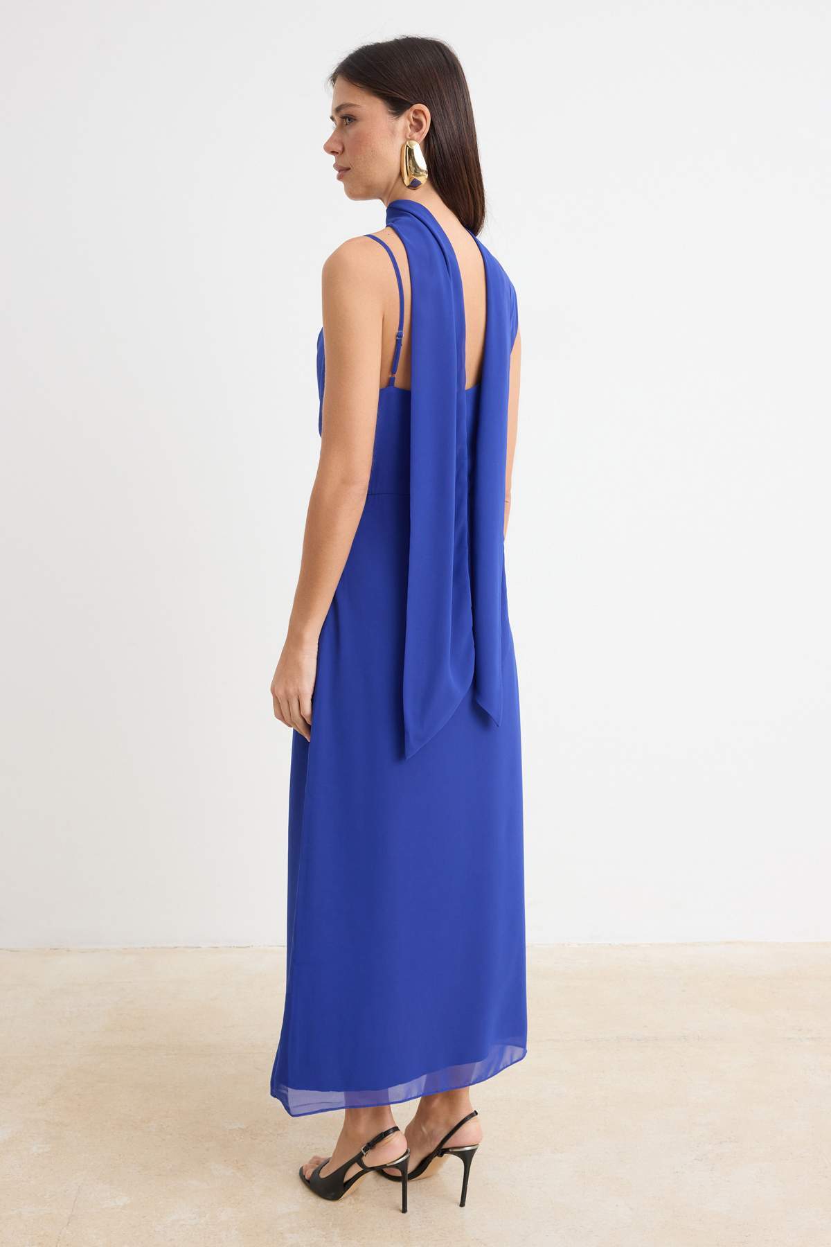Asymmetric Neckline Thin Strap Shift Maxi Dress