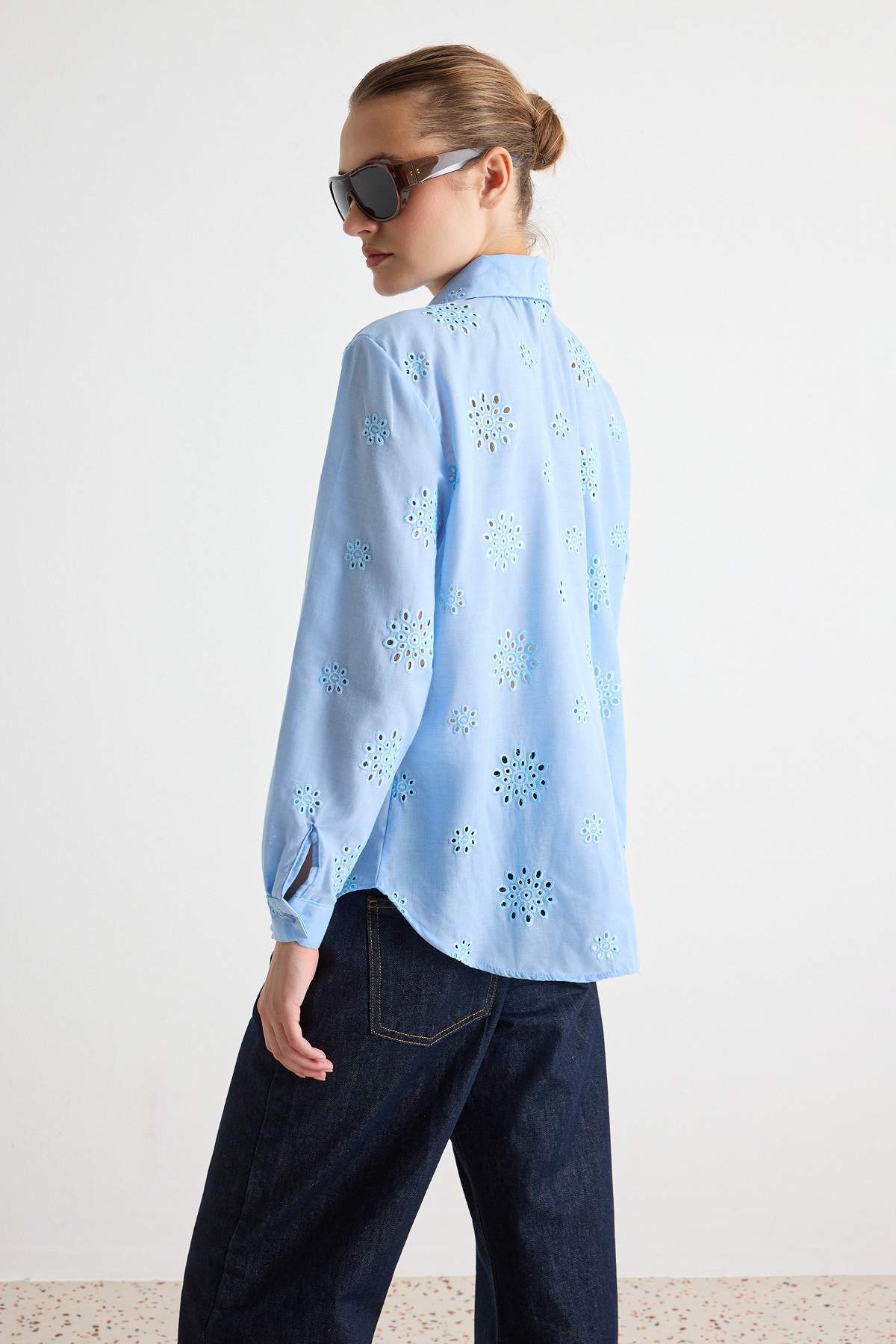 Oversize Wide Fit Embroidered Long Sleeve Shirt