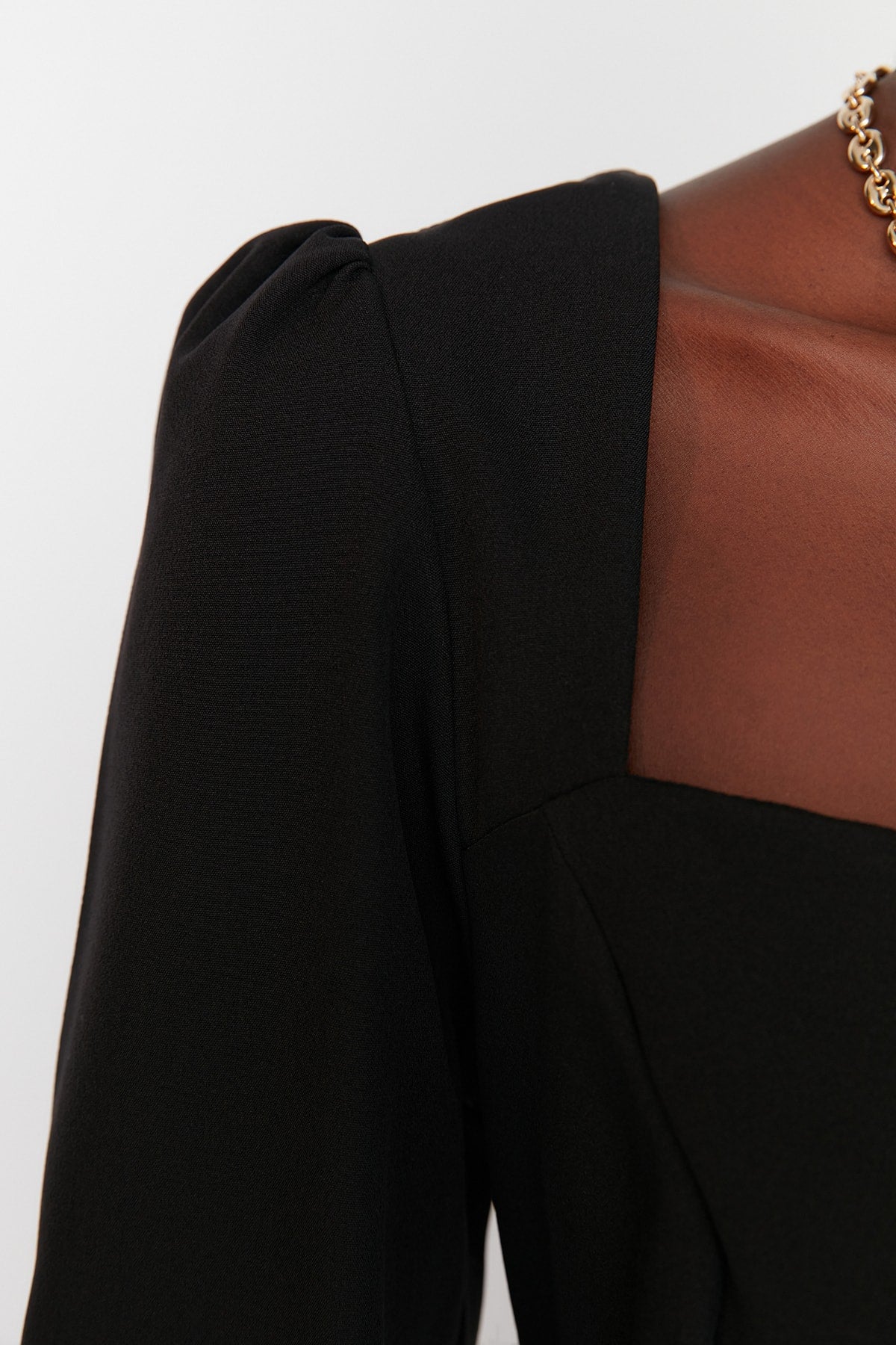 Sweetheart Neck Long Sleeve Bodycon Midi Dress