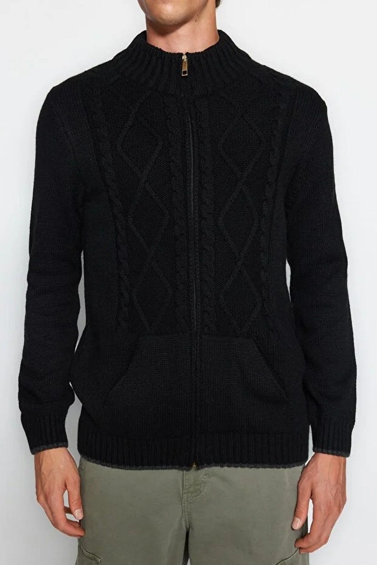 Slim Fit Knit Cardigan with Zipper and Pocket