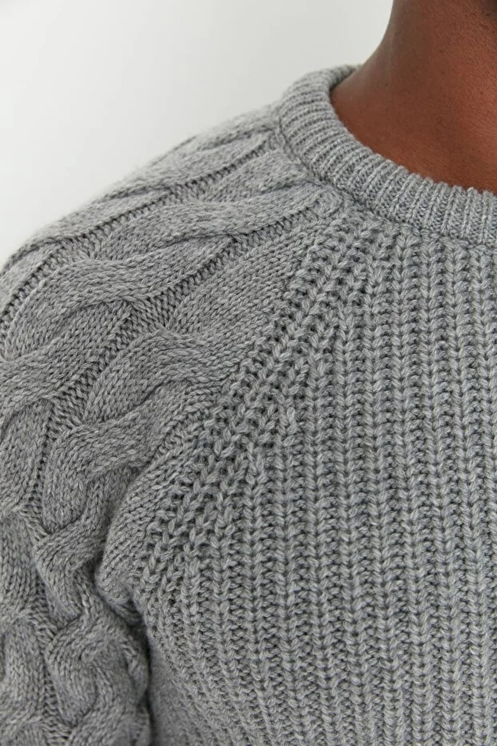 Regular Fit Woolen Crew Neck Knit Sweater with Hair Knitting Detail