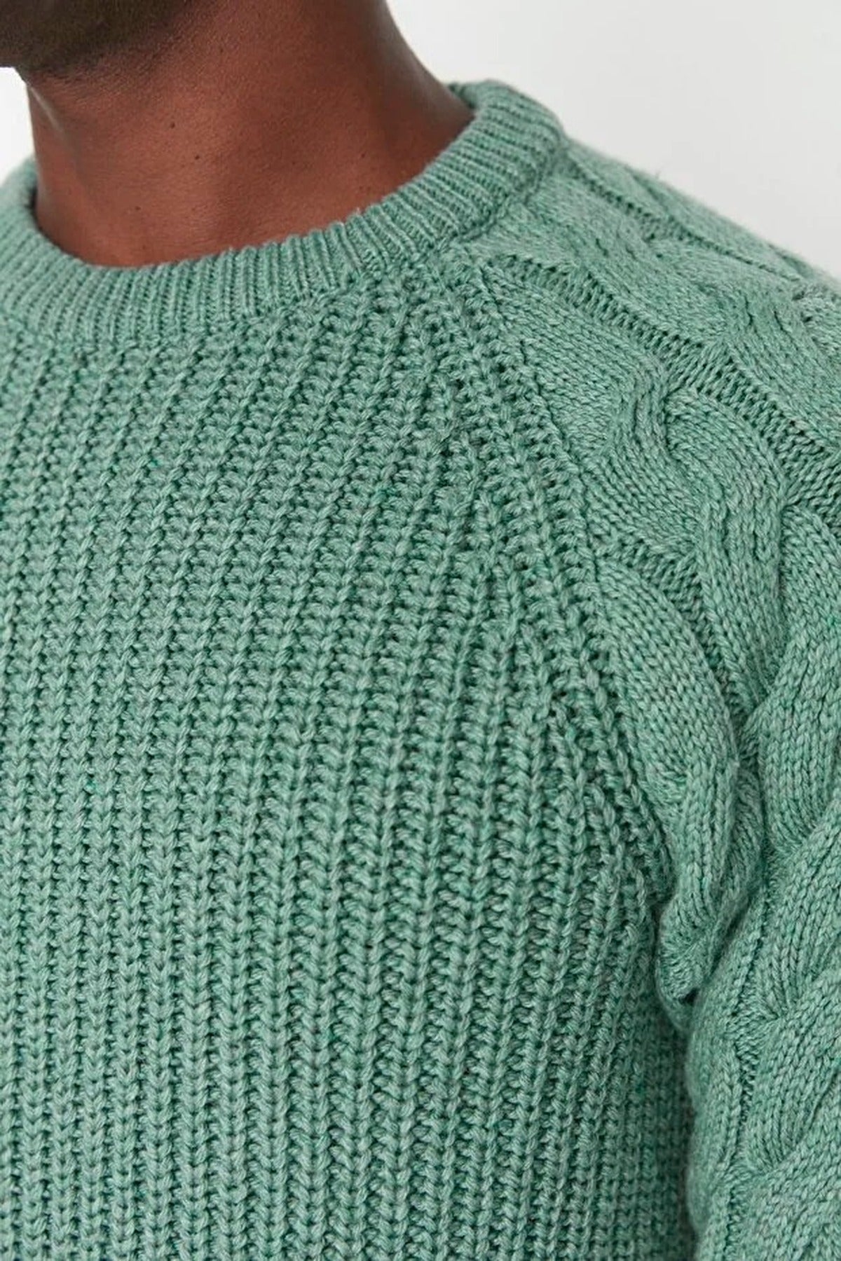 Regular Fit Woolen Crew Neck Knit Sweater with Hair Knitting Detail