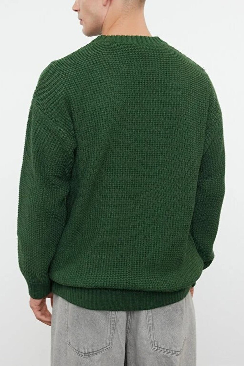 Crew Neck Embroidered Knit Sweater