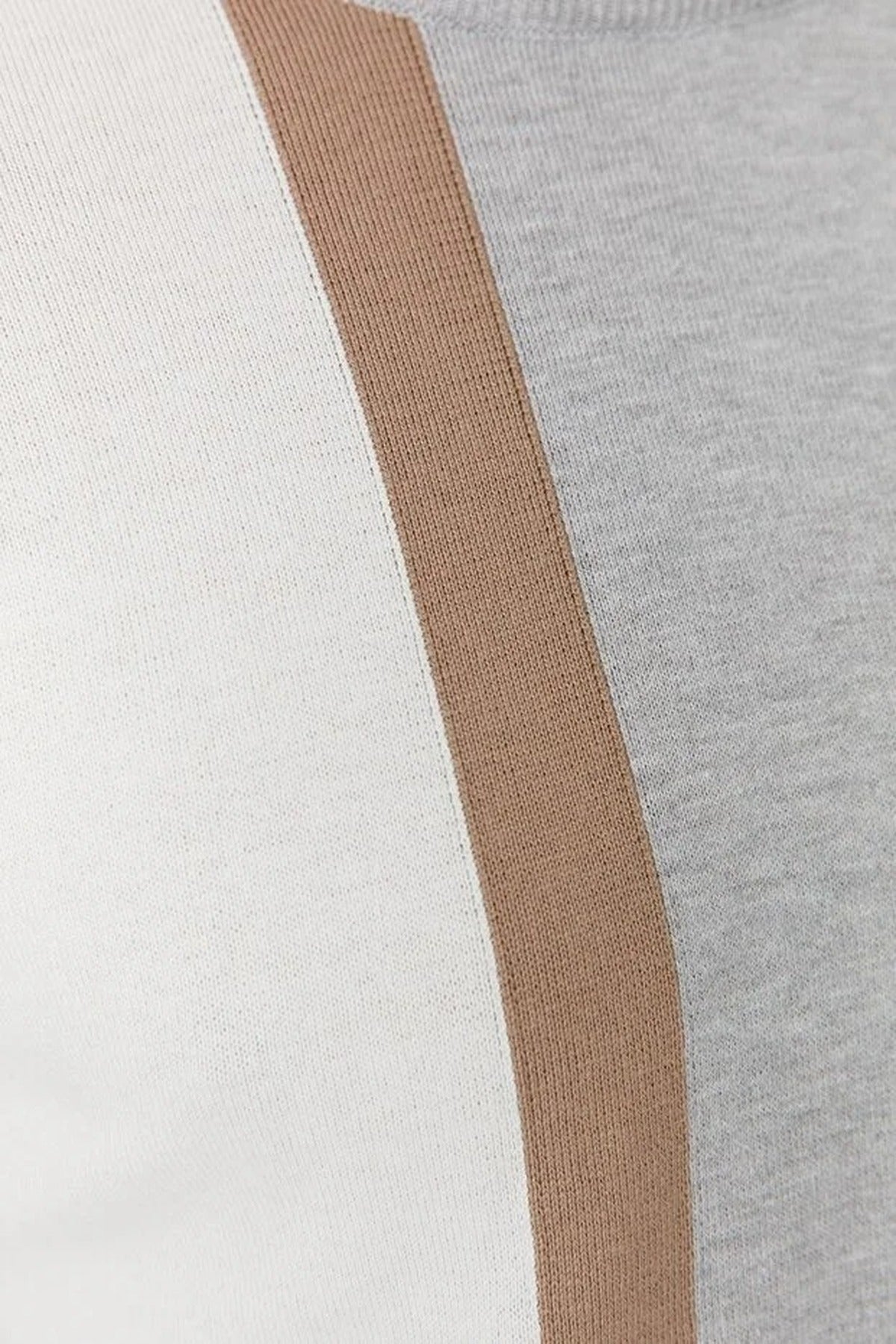 Crew Neck Color Block Knit Sweater